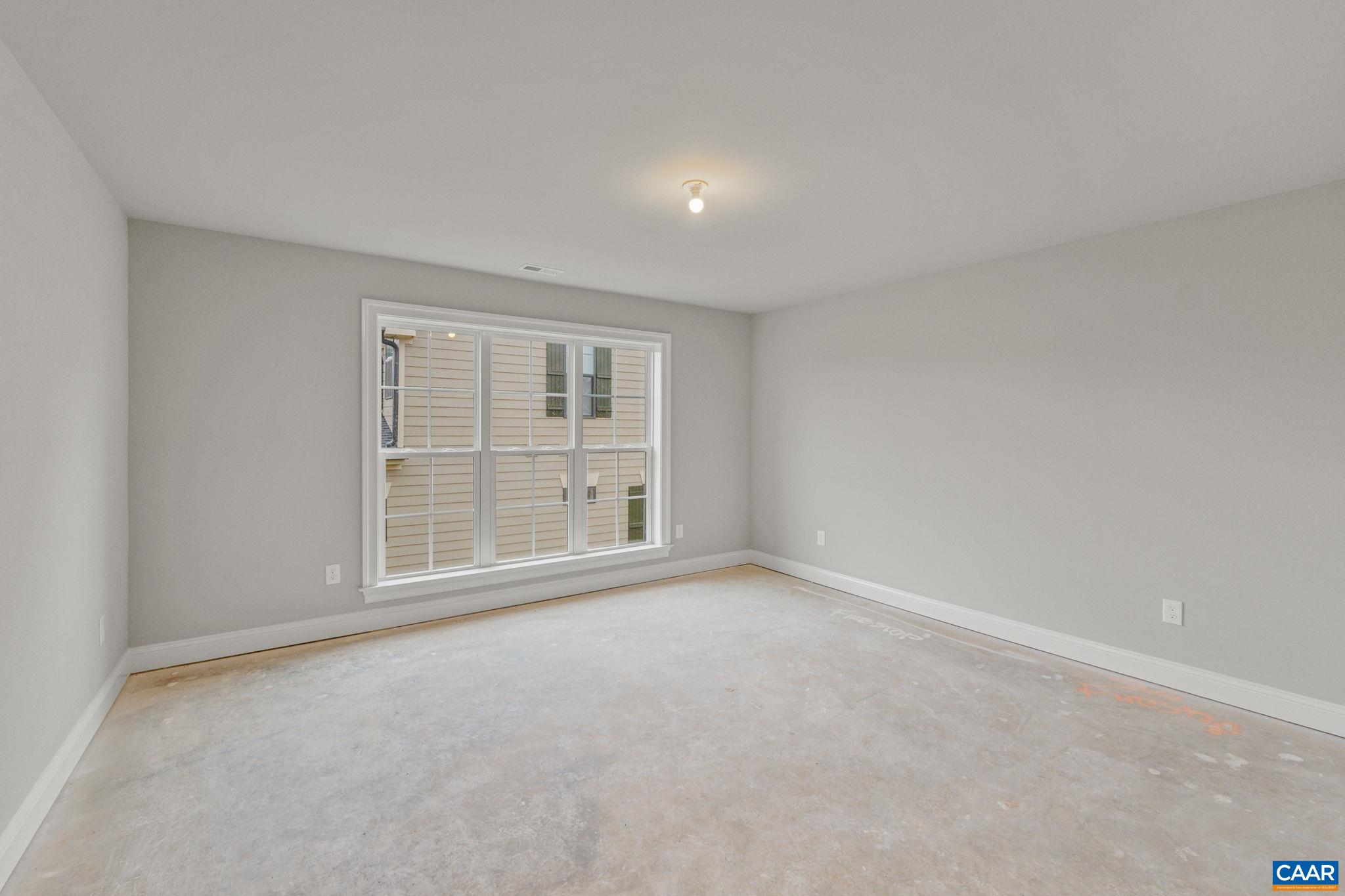 97 THICKET RUN PL