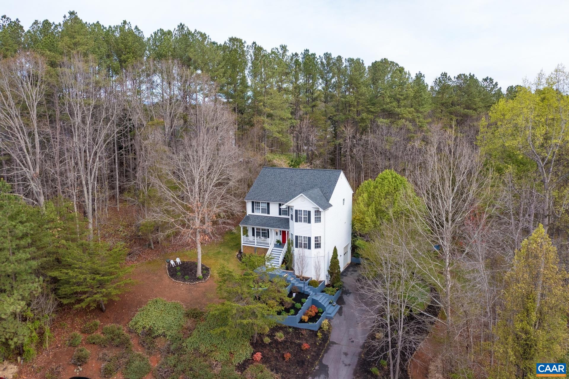 253 COTTONWOOD DR