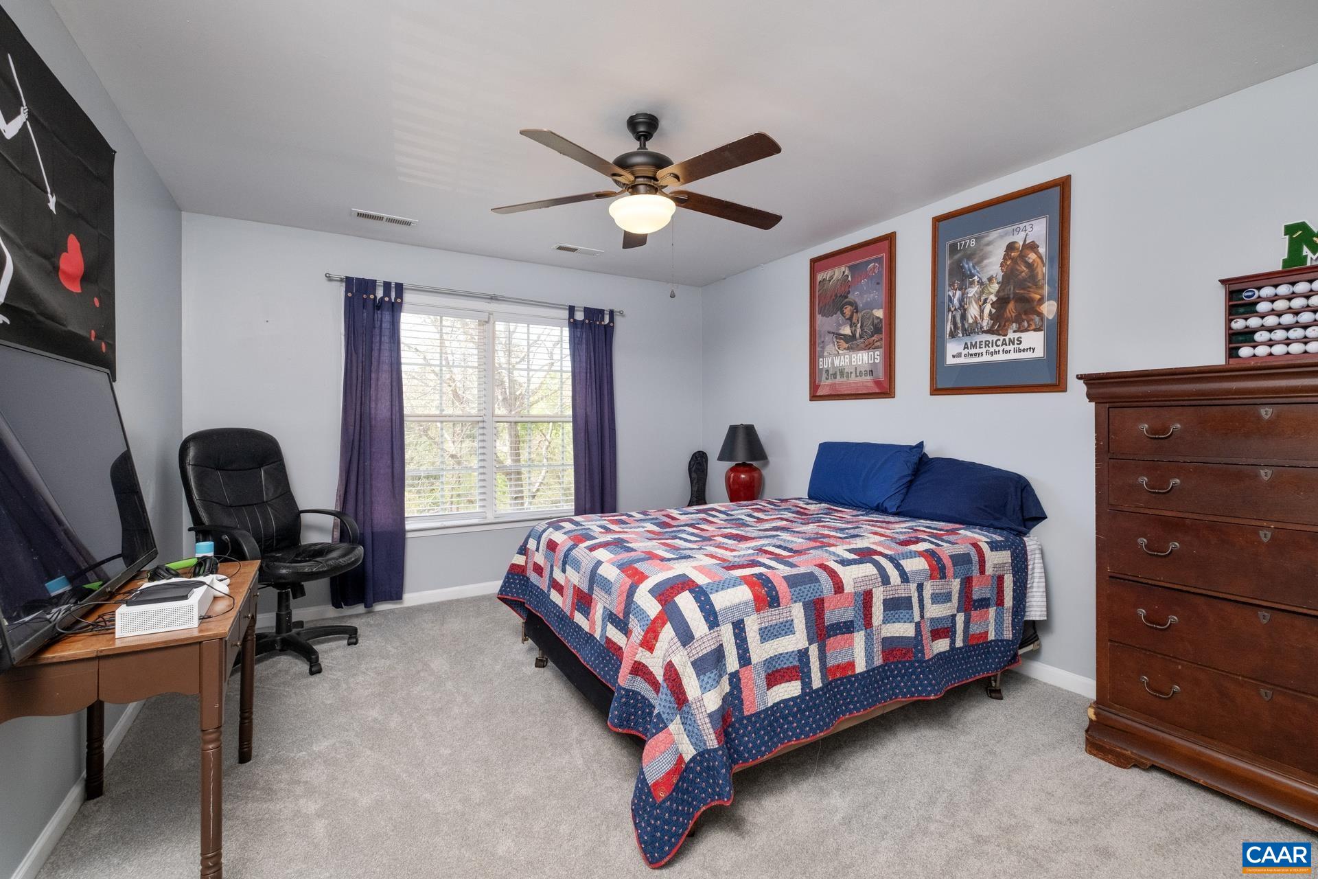 253 COTTONWOOD DR