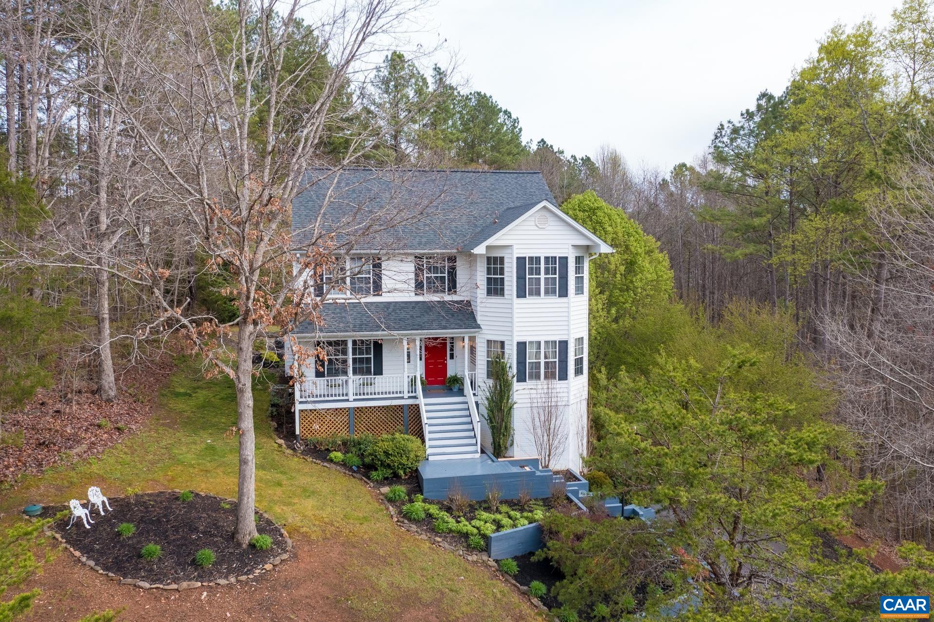 253 COTTONWOOD DR