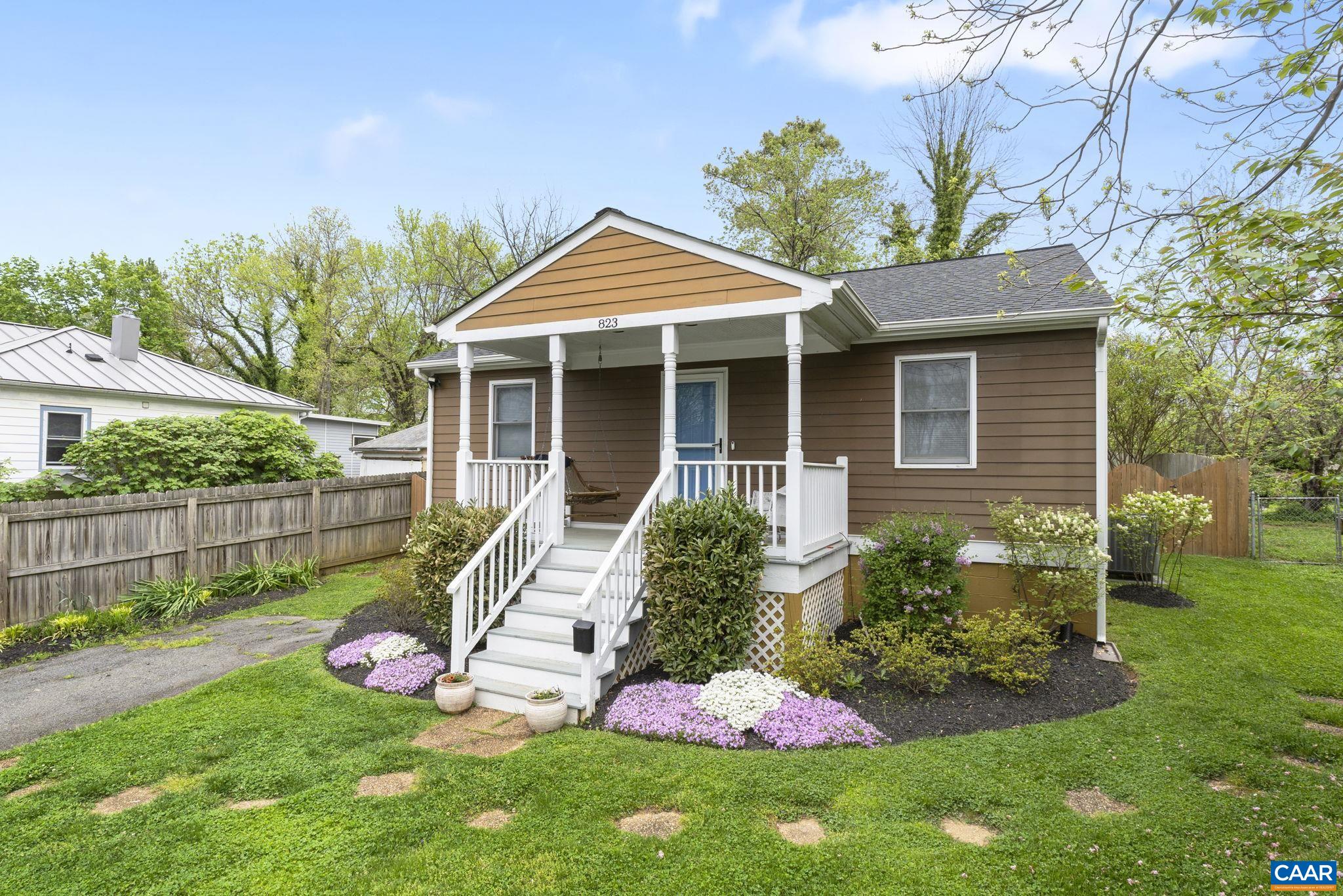 823 BLENHEIM AVE
