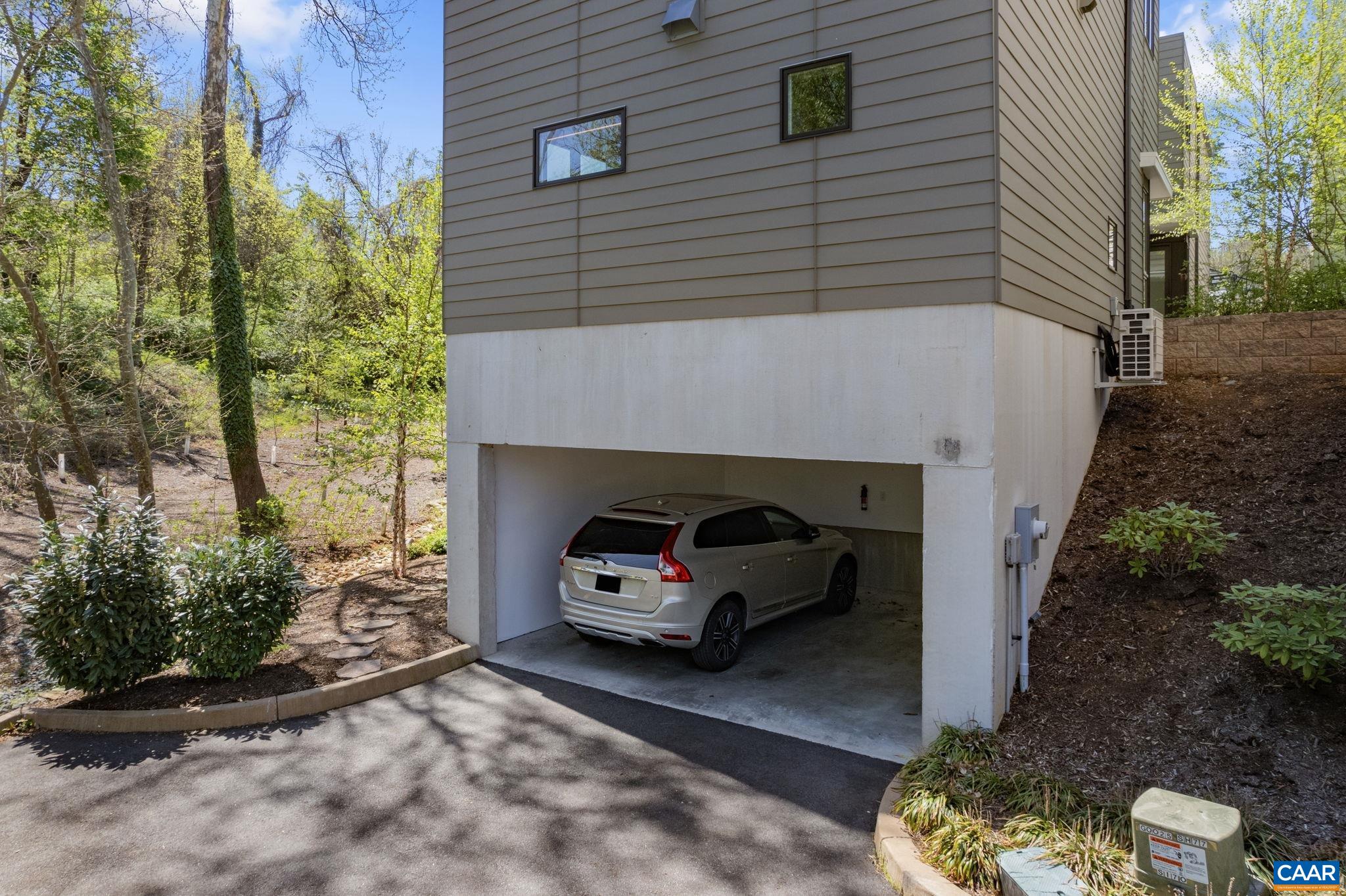 1130 EAST HIGH ST Unit: H