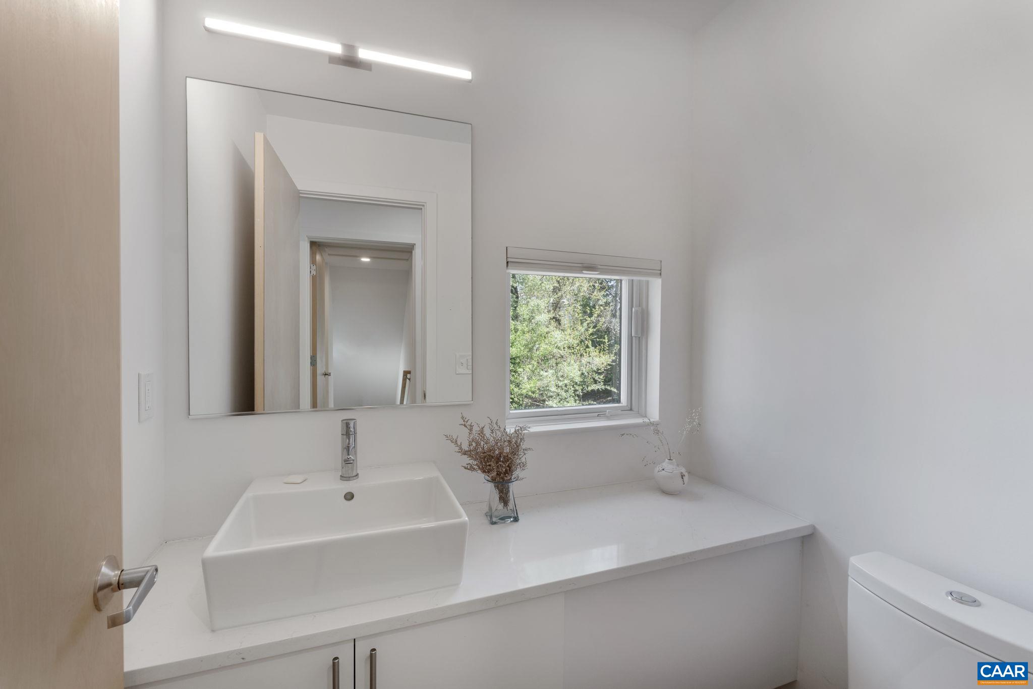 1130 EAST HIGH ST Unit: H