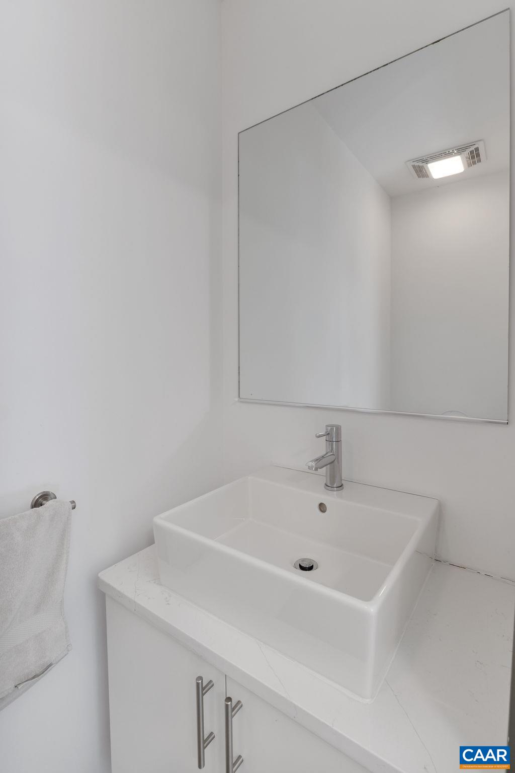 1130 EAST HIGH ST Unit: H