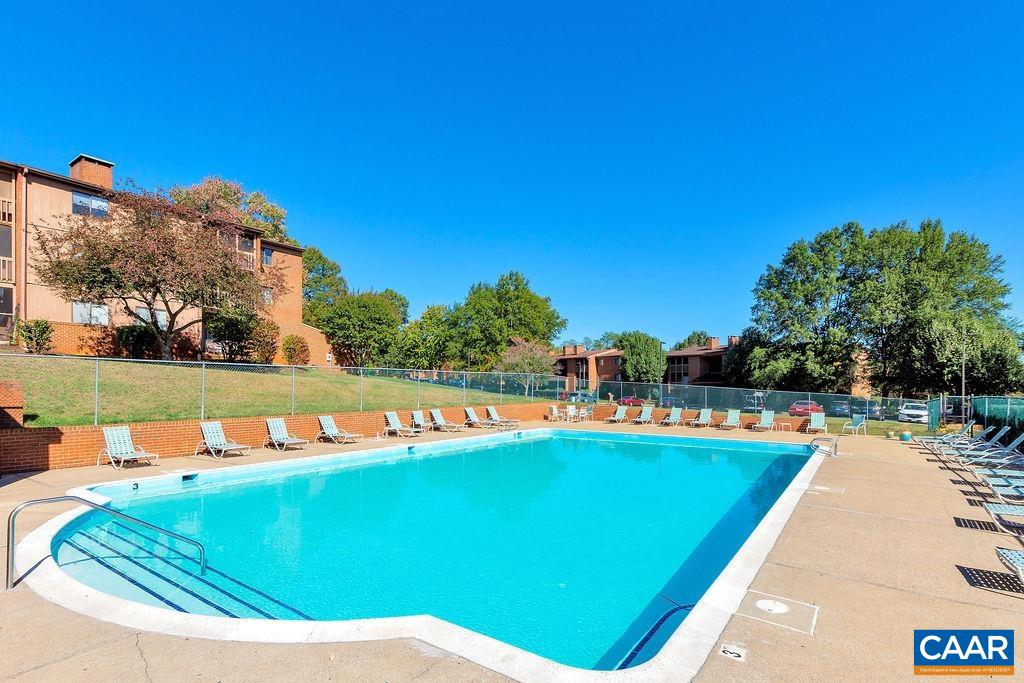 139 GREEN TURTLE LN Unit: 6