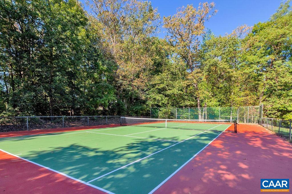 139 GREEN TURTLE LN Unit: 6