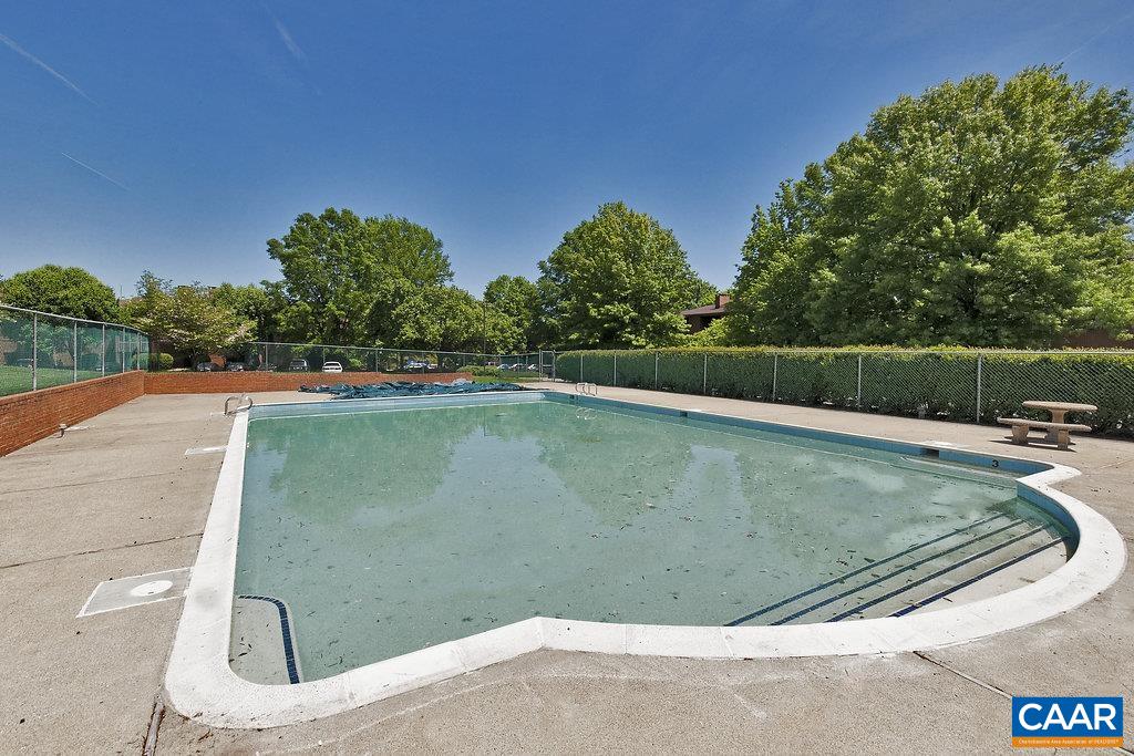 139 GREEN TURTLE LN Unit: 6