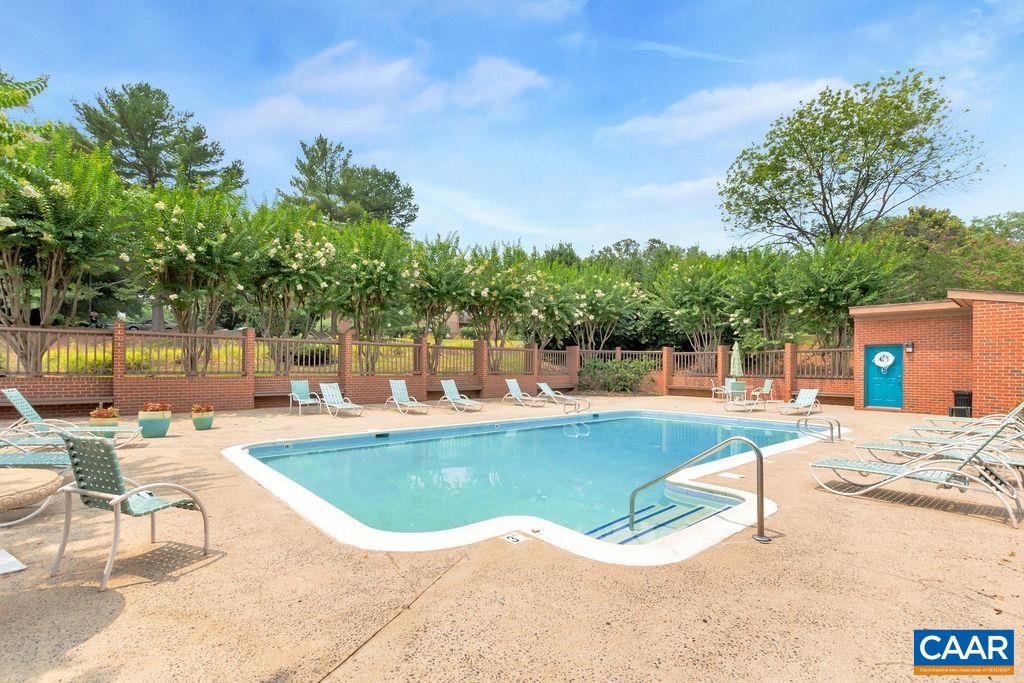 139 GREEN TURTLE LN Unit: 6