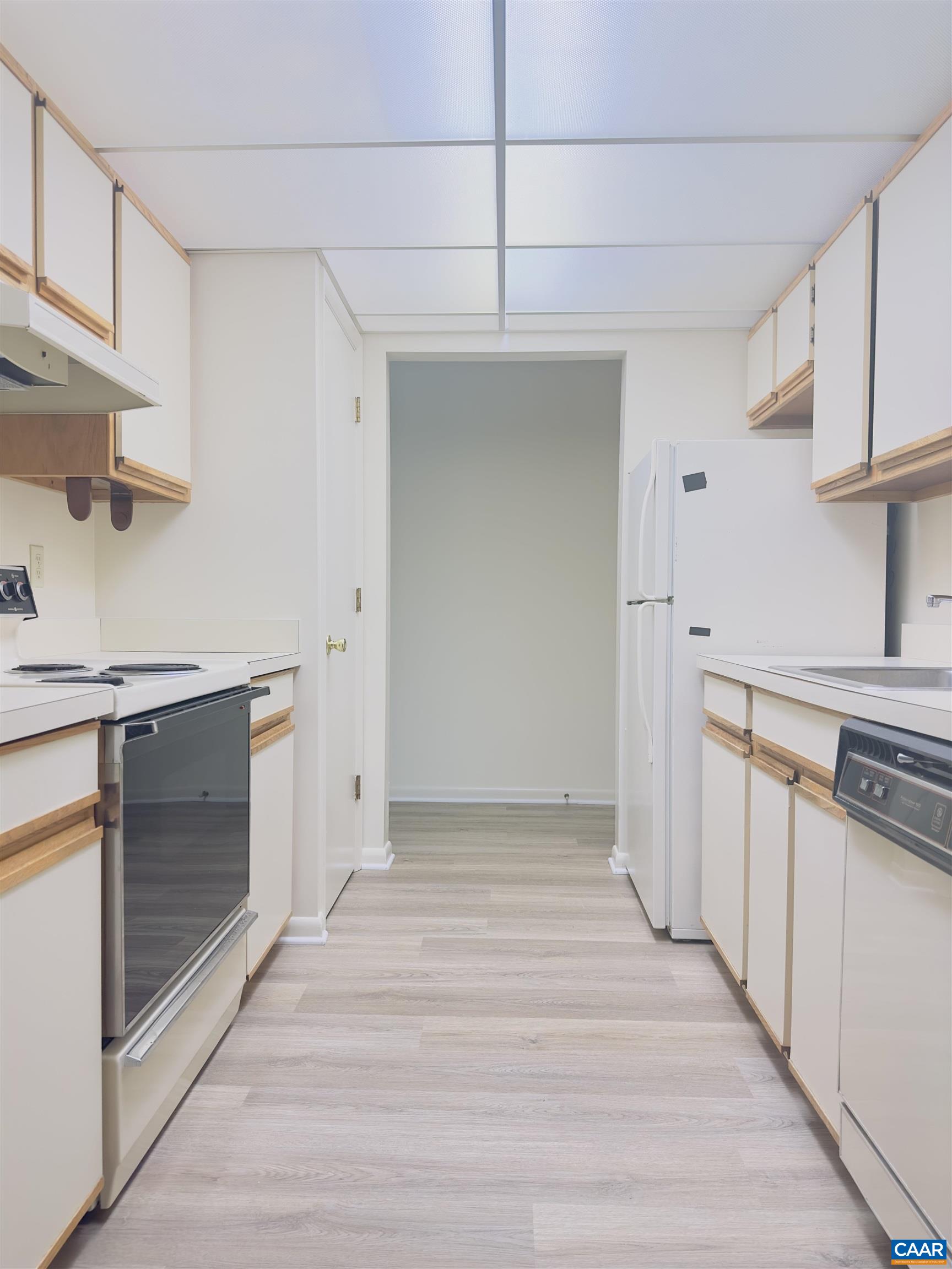 139 GREEN TURTLE LN Unit: 6