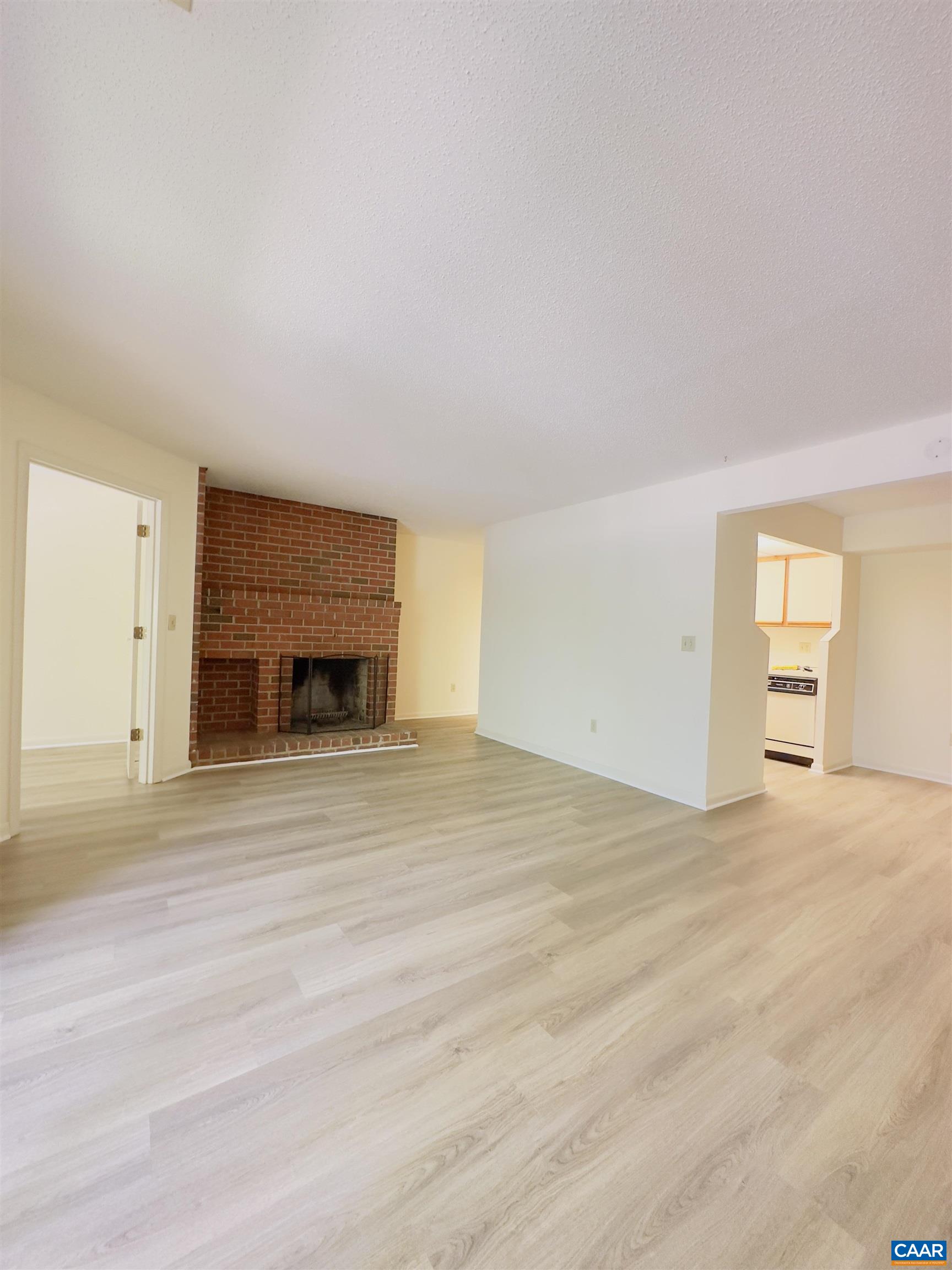 139 GREEN TURTLE LN Unit: 6