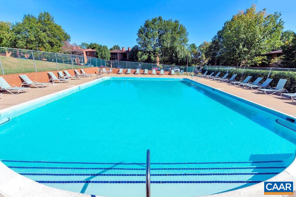 139 GREEN TURTLE LN Unit: 6