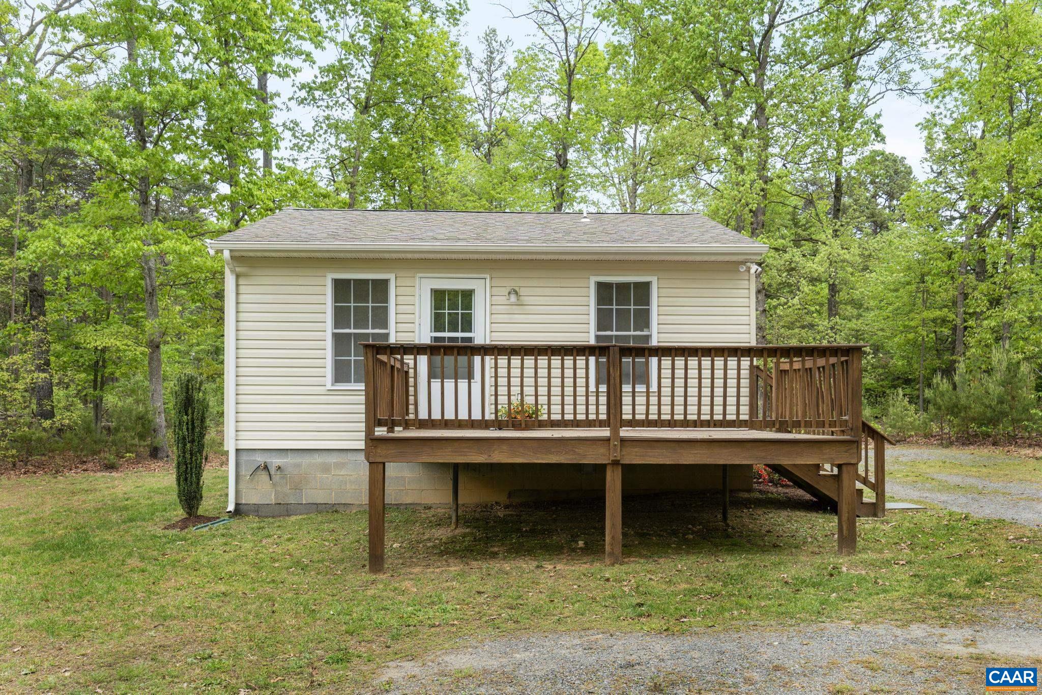 2015 ROLLING CREEK LN