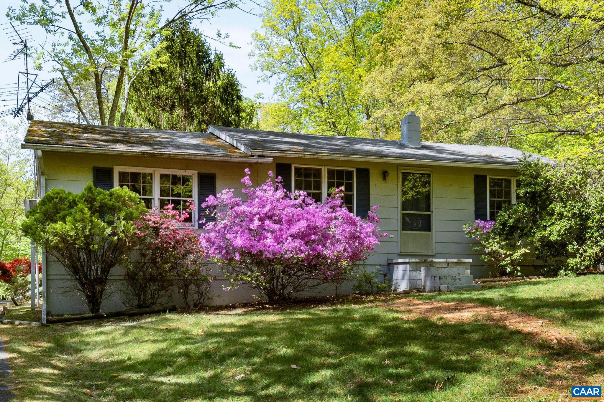 2630 WHITE MOUNTAIN RD