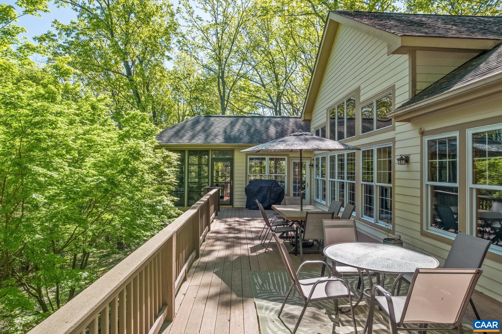 37 GRAY SQUIRREL LN