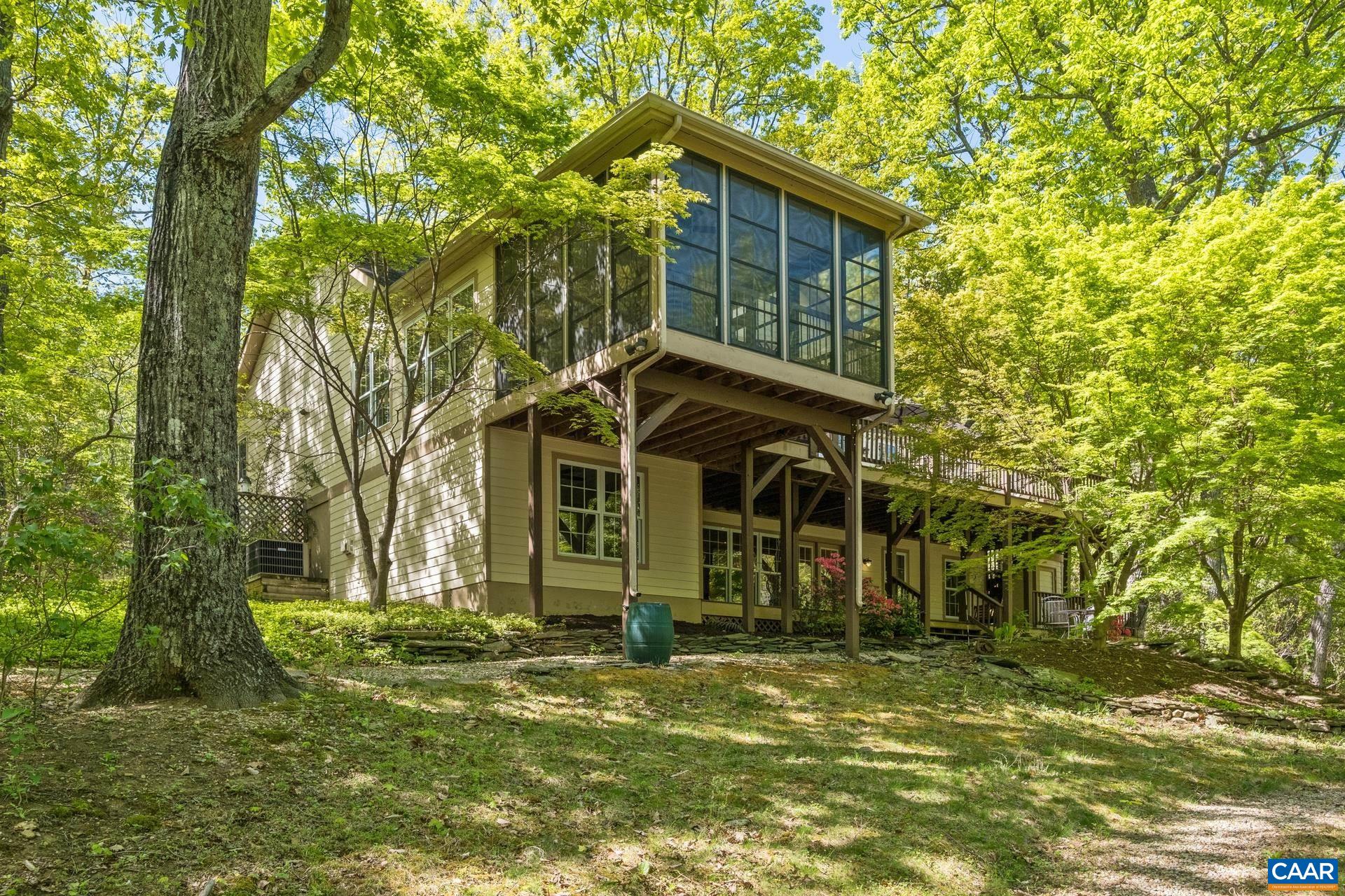 37 GRAY SQUIRREL LN