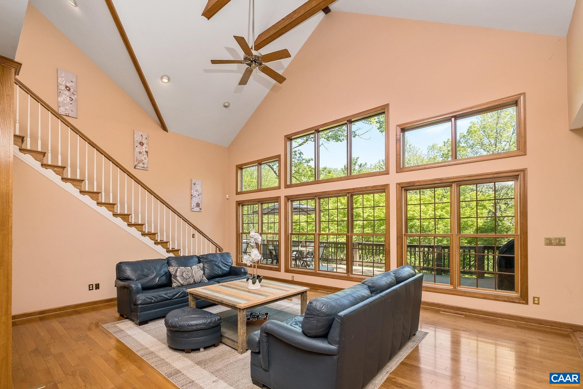 37 GRAY SQUIRREL LN