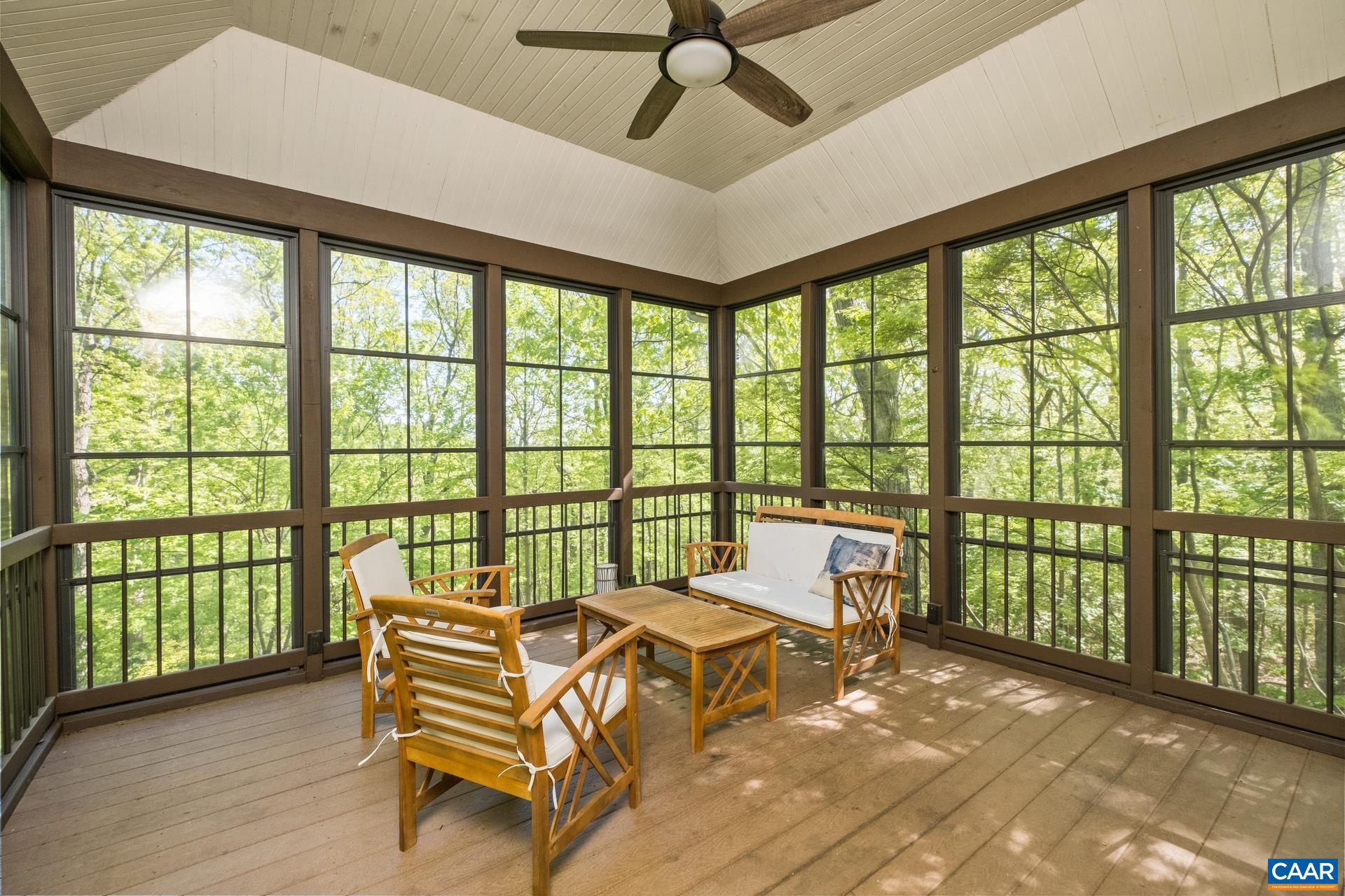 37 GRAY SQUIRREL LN