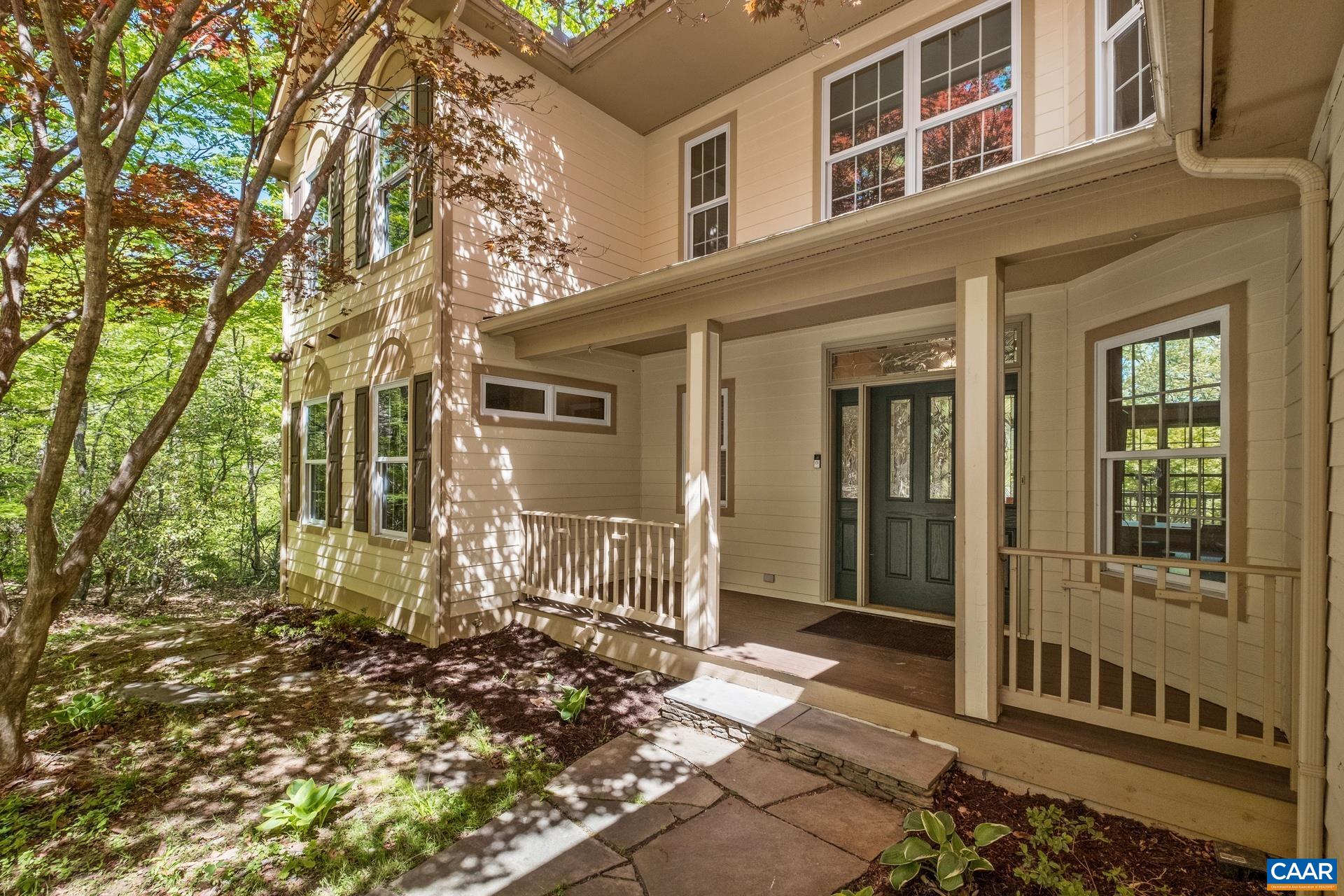 37 GRAY SQUIRREL LN