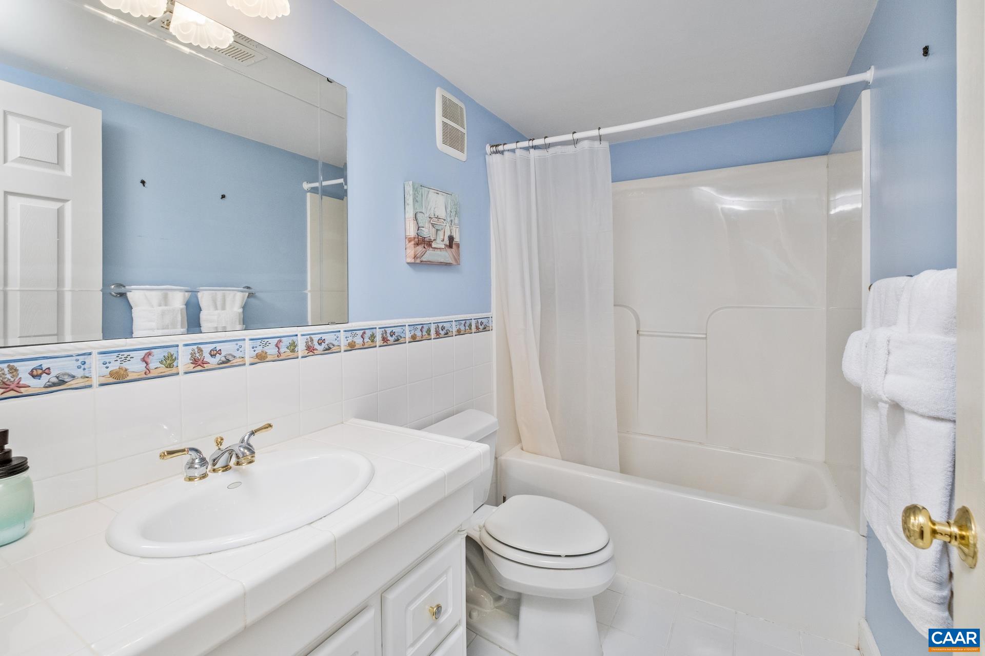 37 GRAY SQUIRREL LN