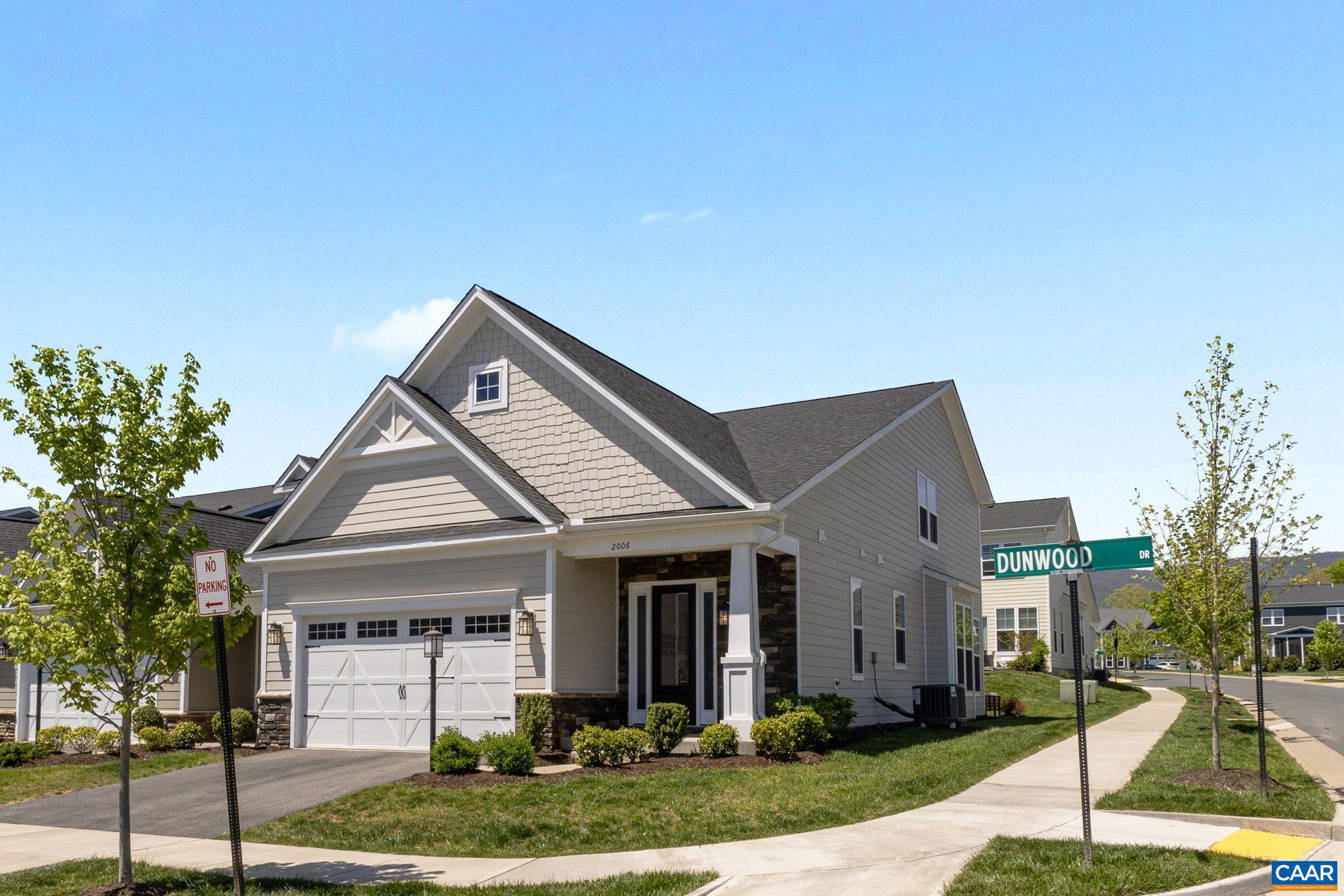 2006 DUNWOOD DR