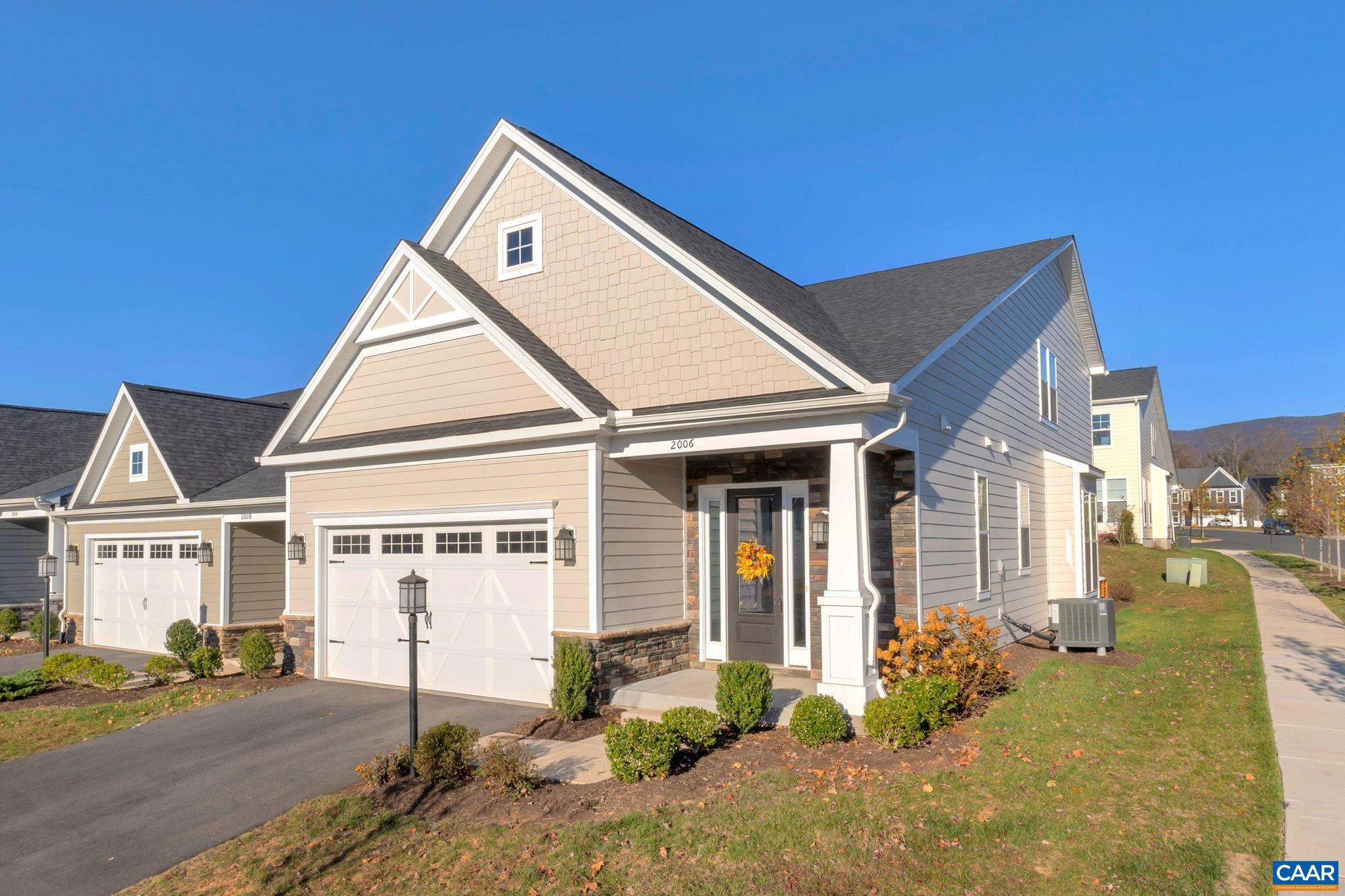 2006 DUNWOOD DR