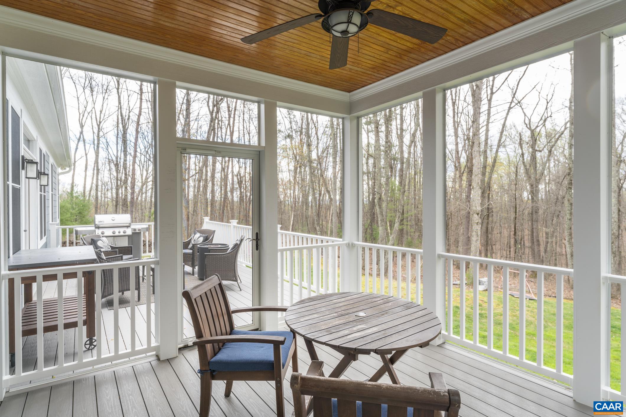 346 SIENNA LN