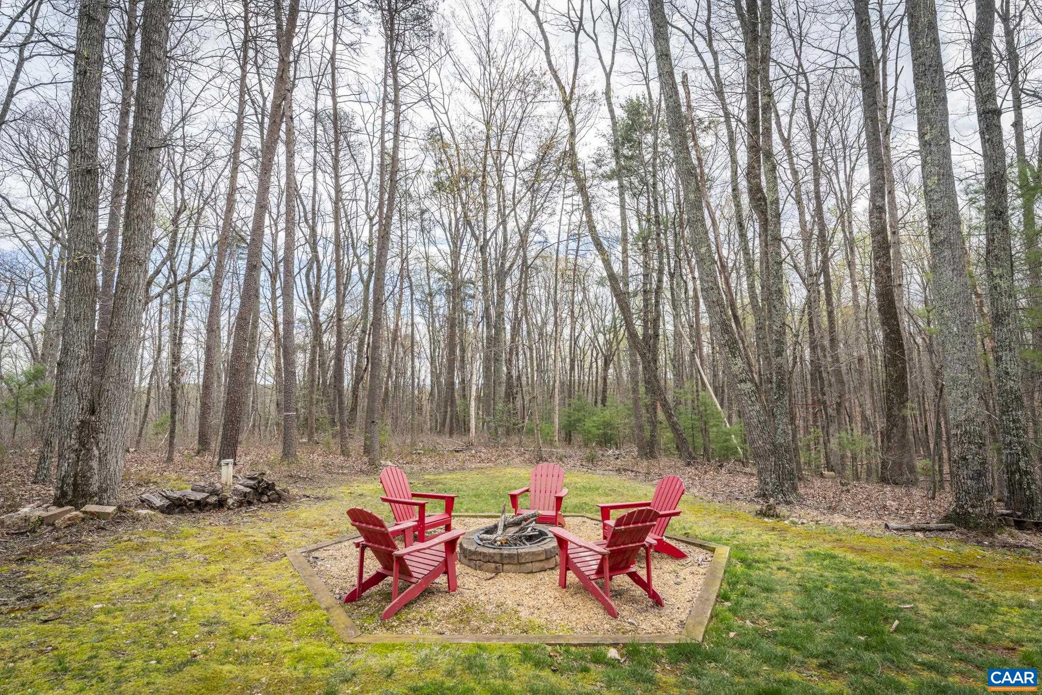 346 SIENNA LN