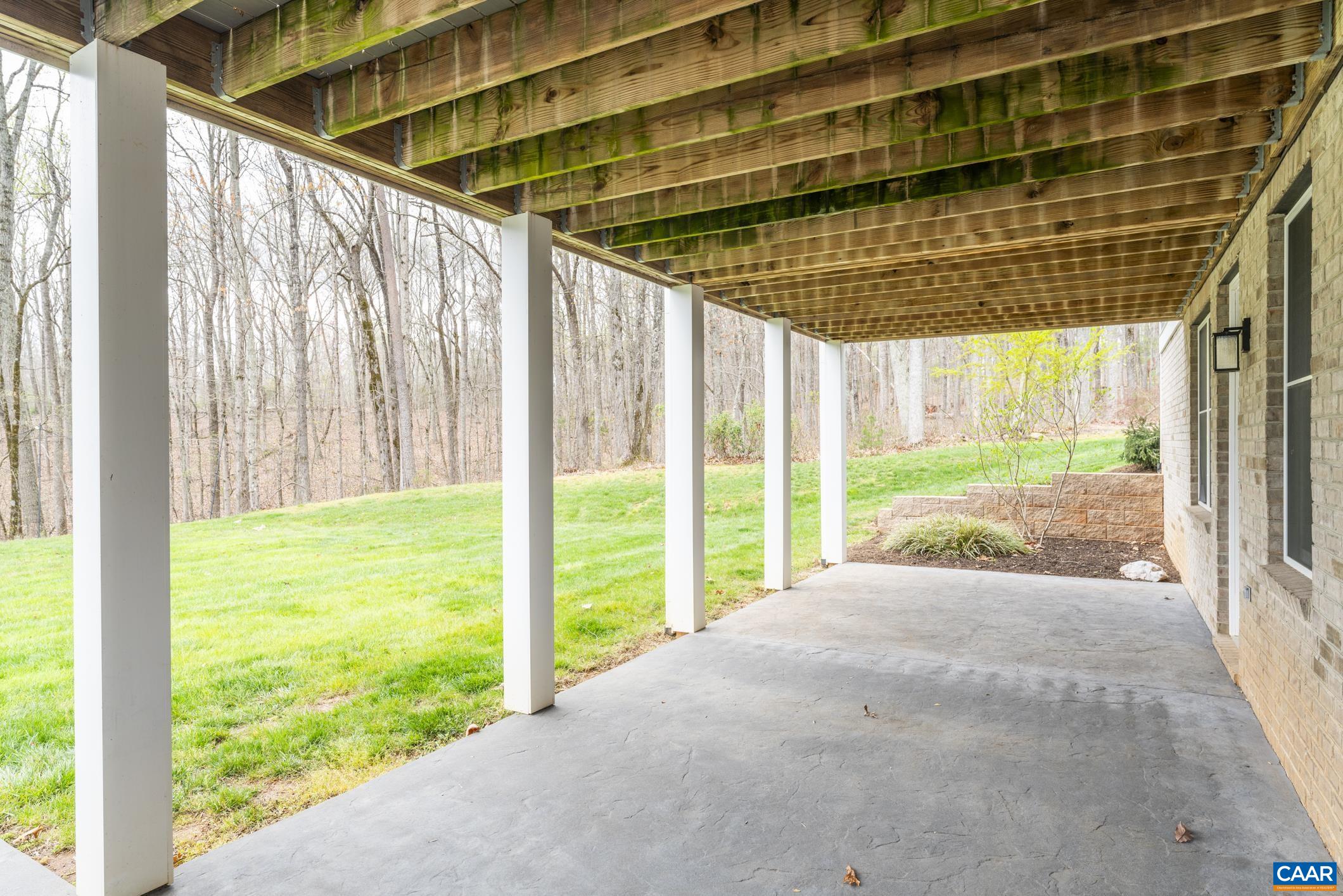 346 SIENNA LN