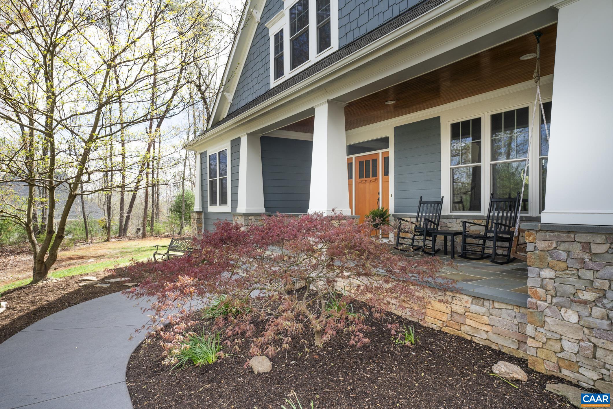 346 SIENNA LN