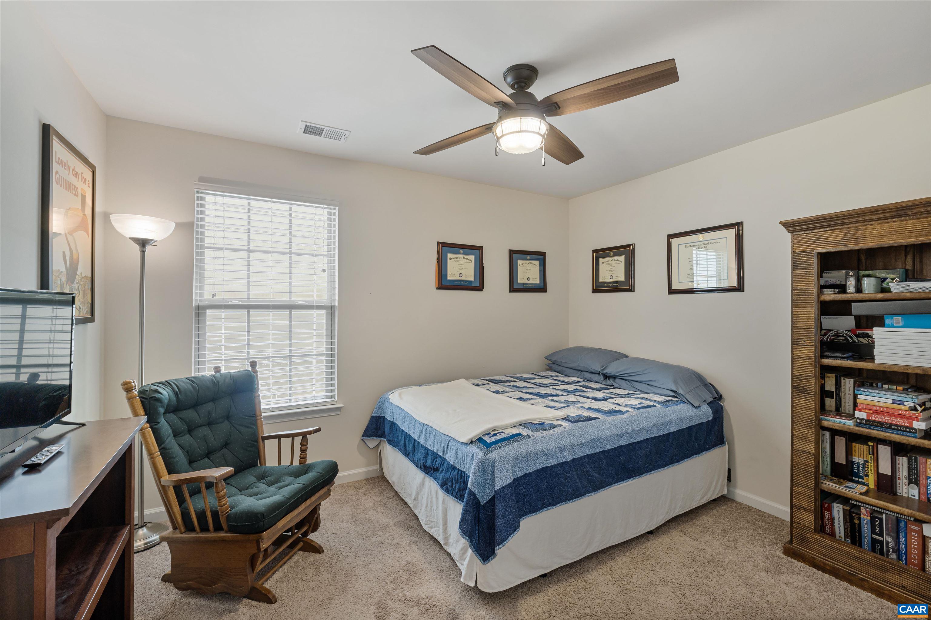 1252 DELPHI LN