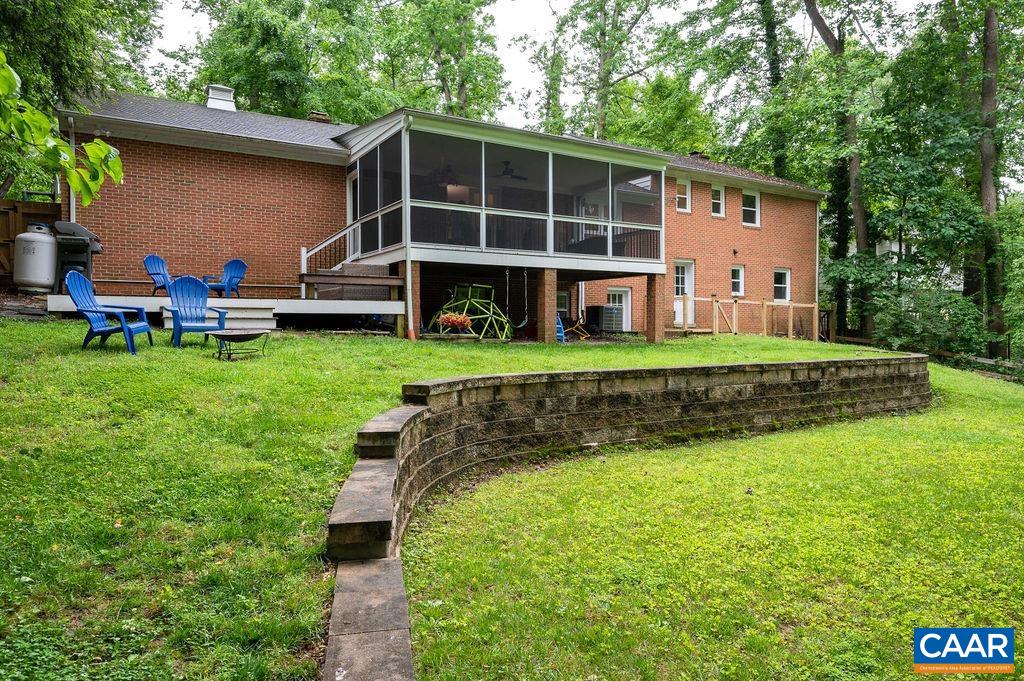 1710 OLD FORGE RD