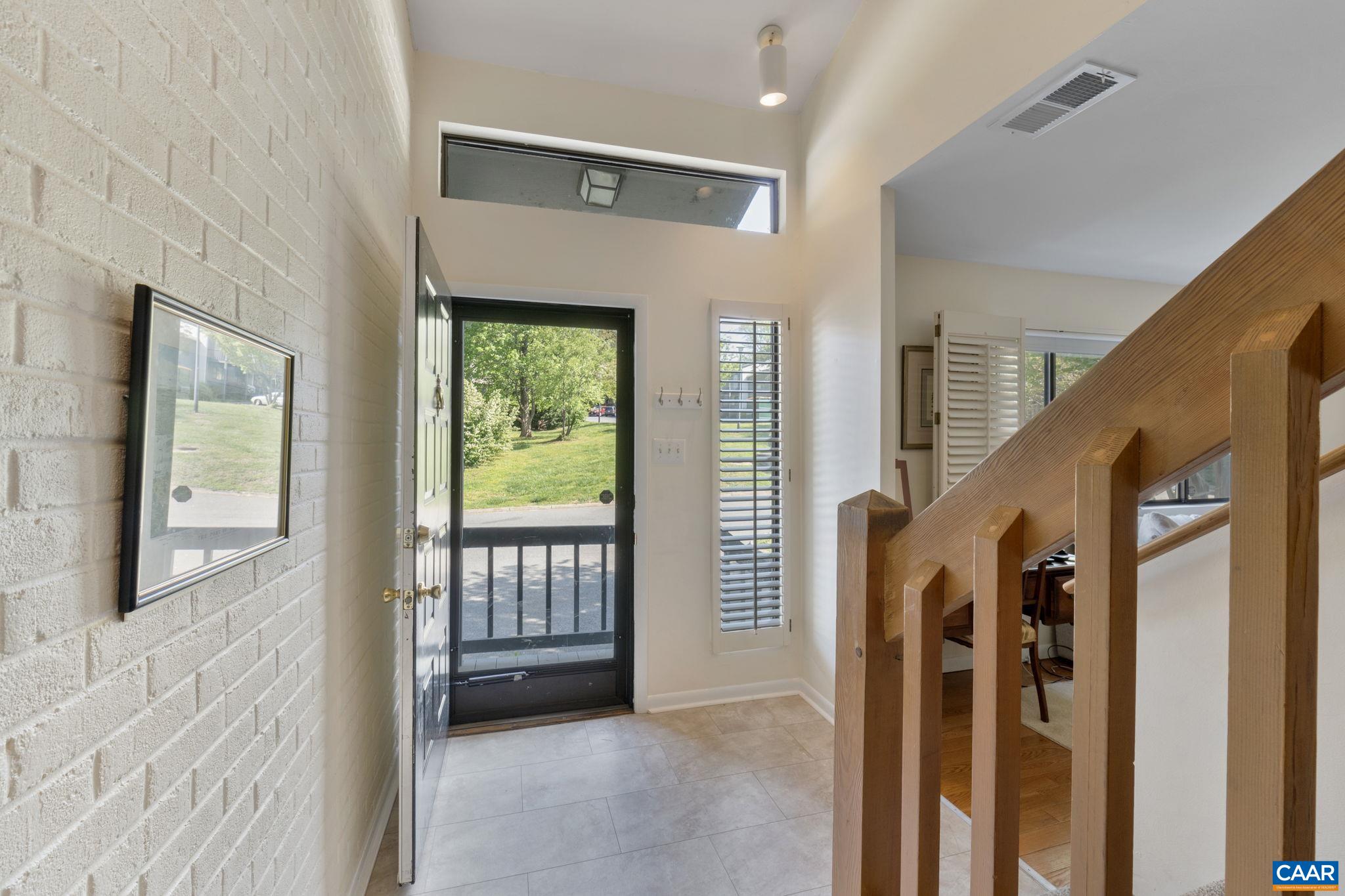 144 HARVEST DR