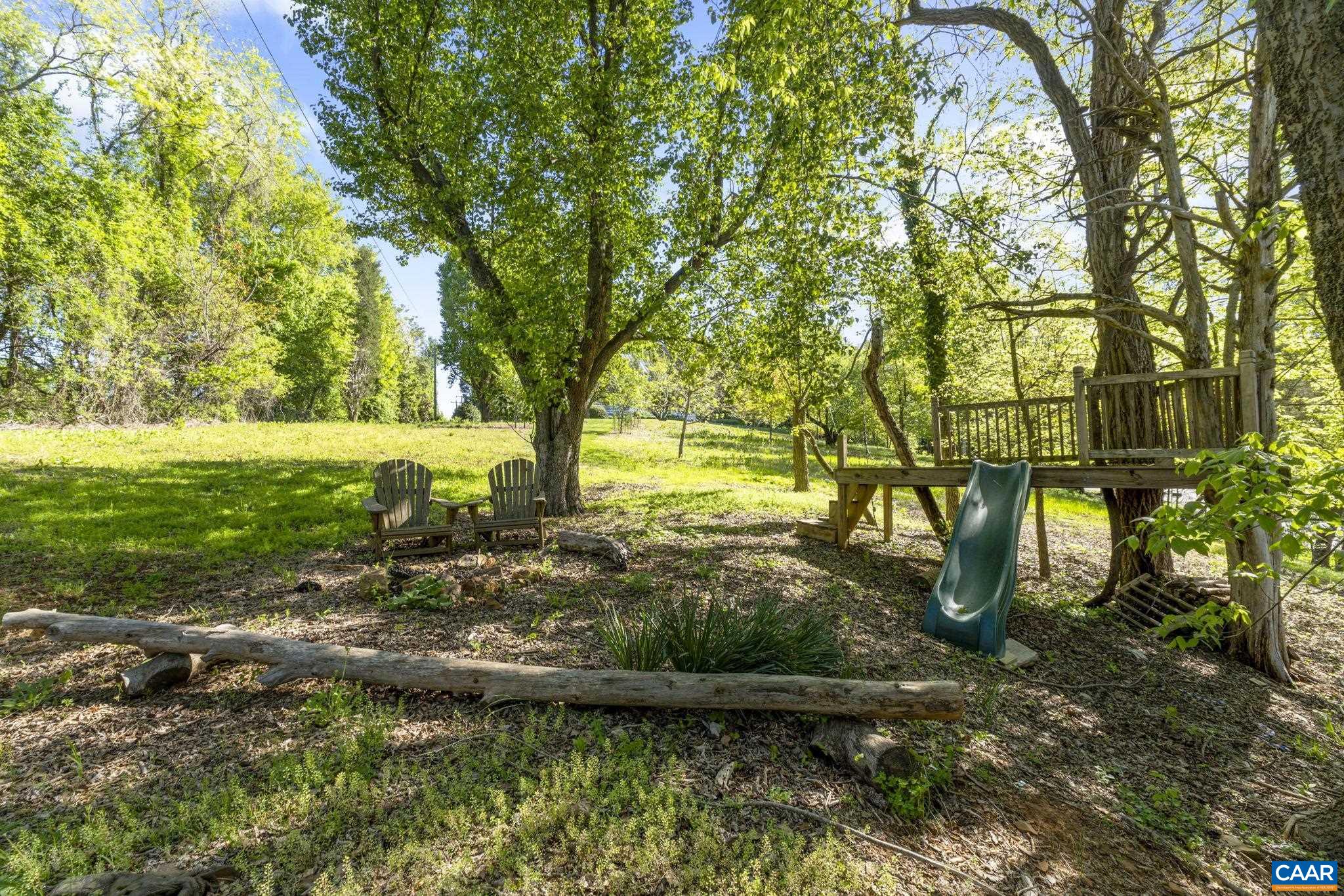 1636 FRANKLIN DR