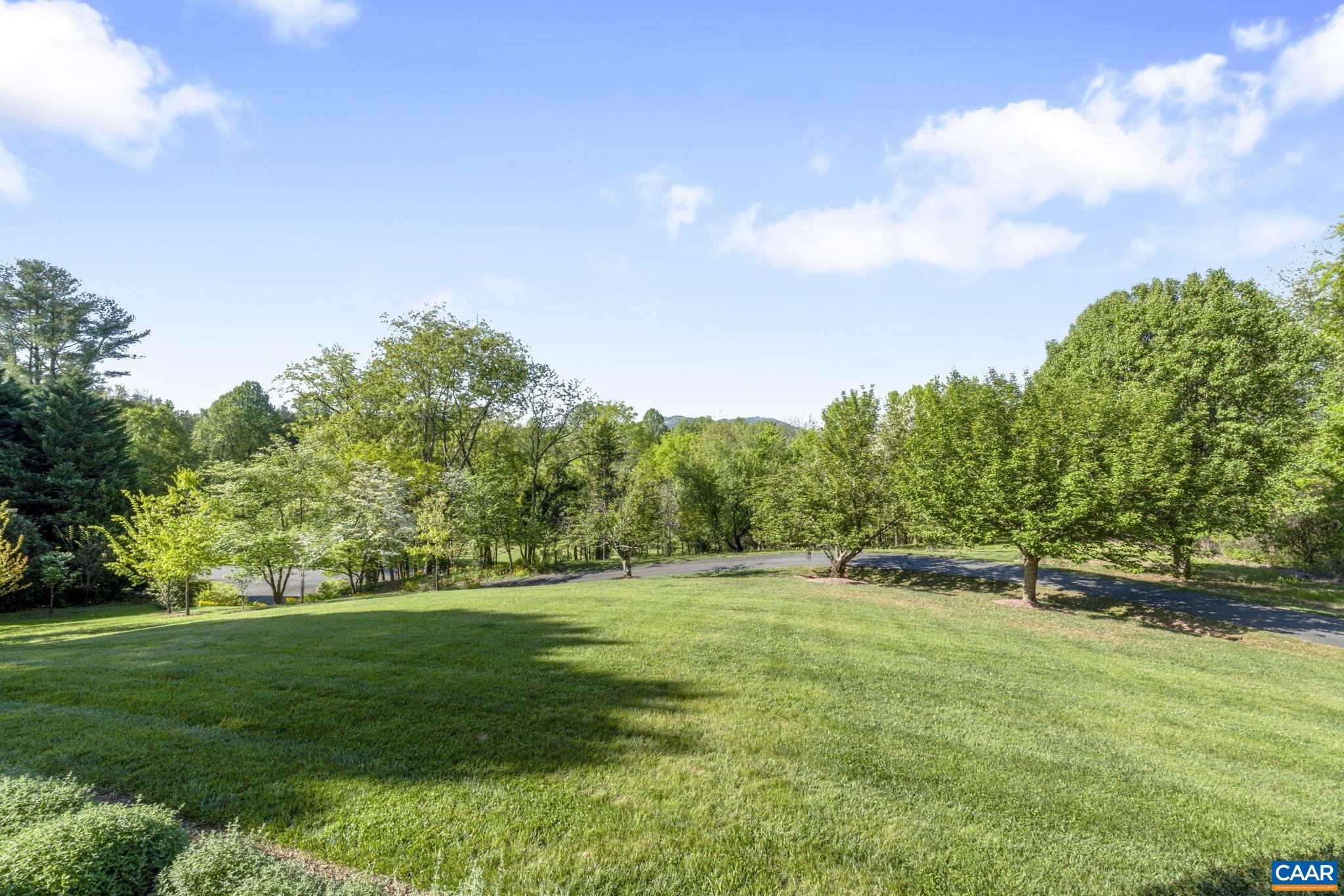 1636 FRANKLIN DR