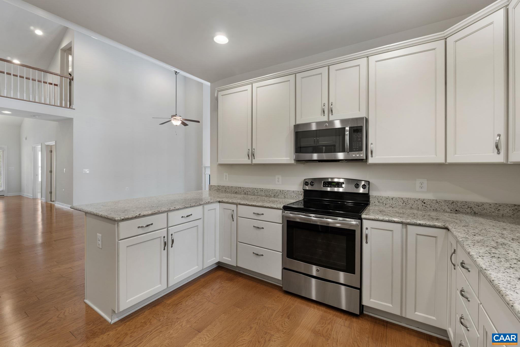 1637 SAWGRASS CT