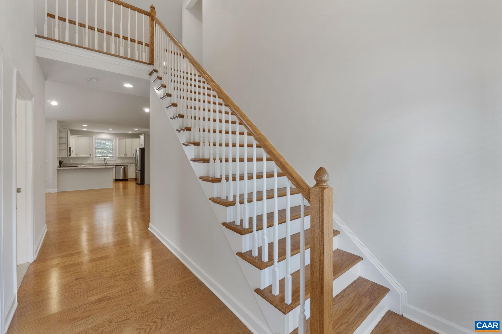 1637 SAWGRASS CT