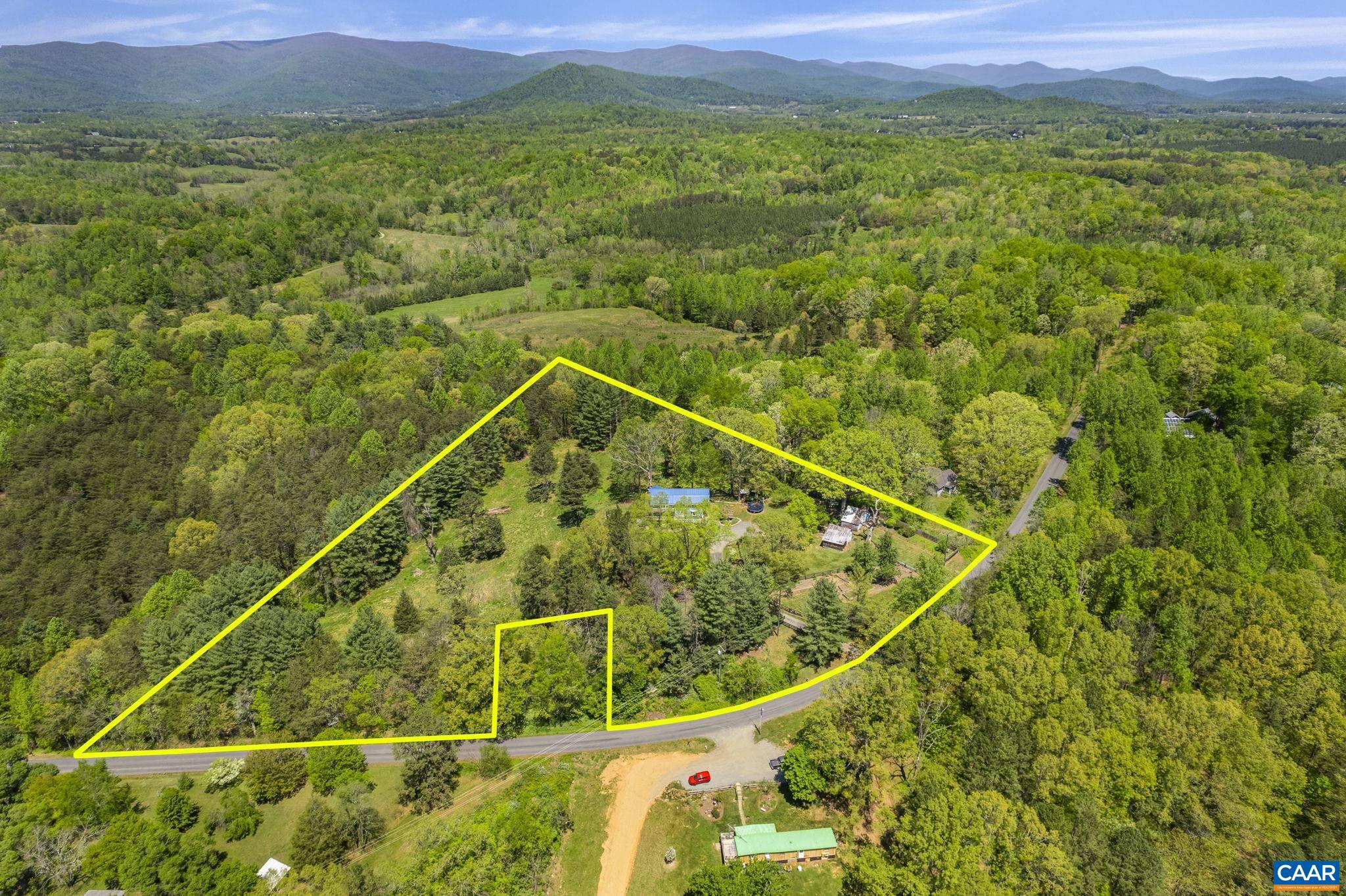 1407 CHAPMAN RD