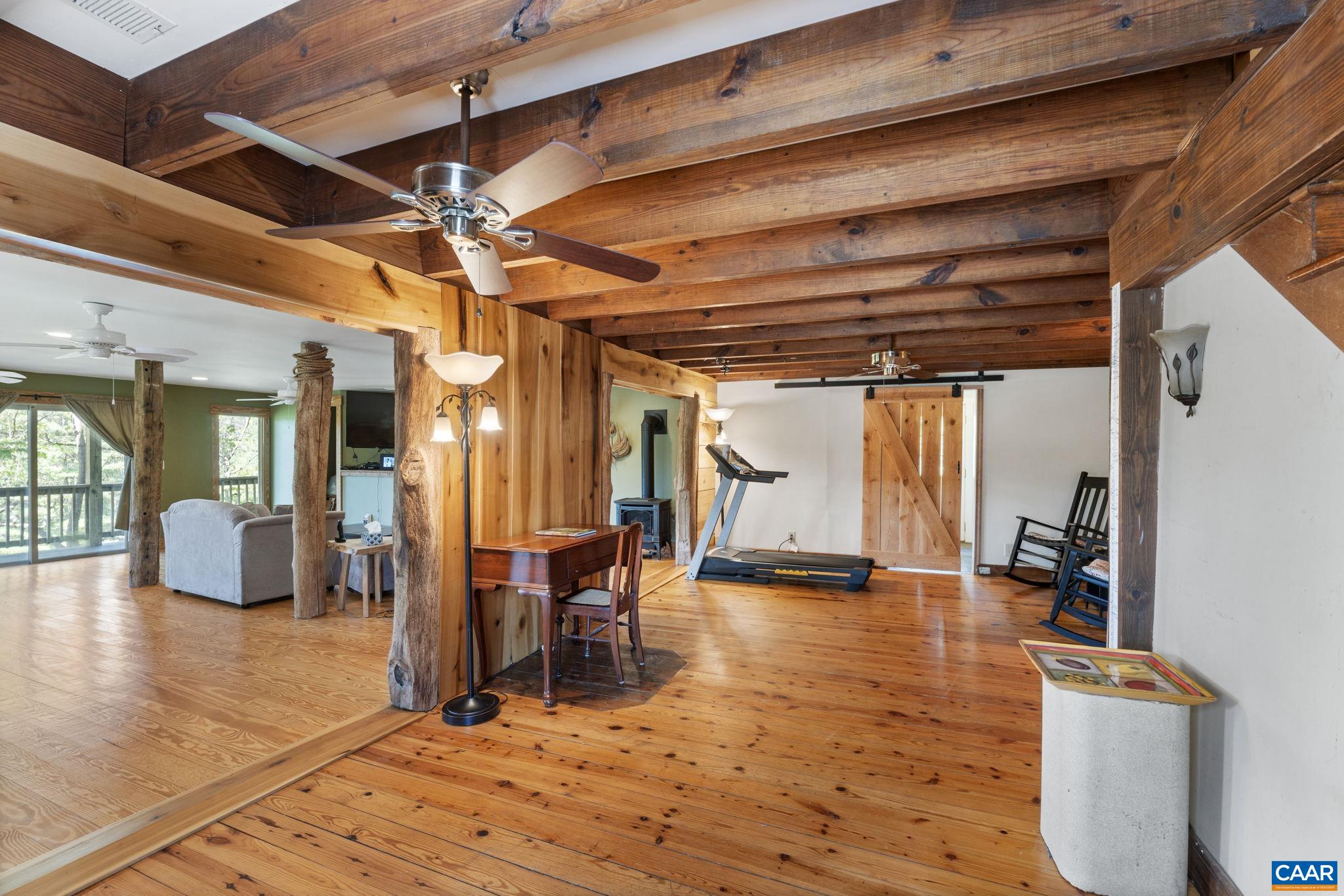 1407 CHAPMAN RD