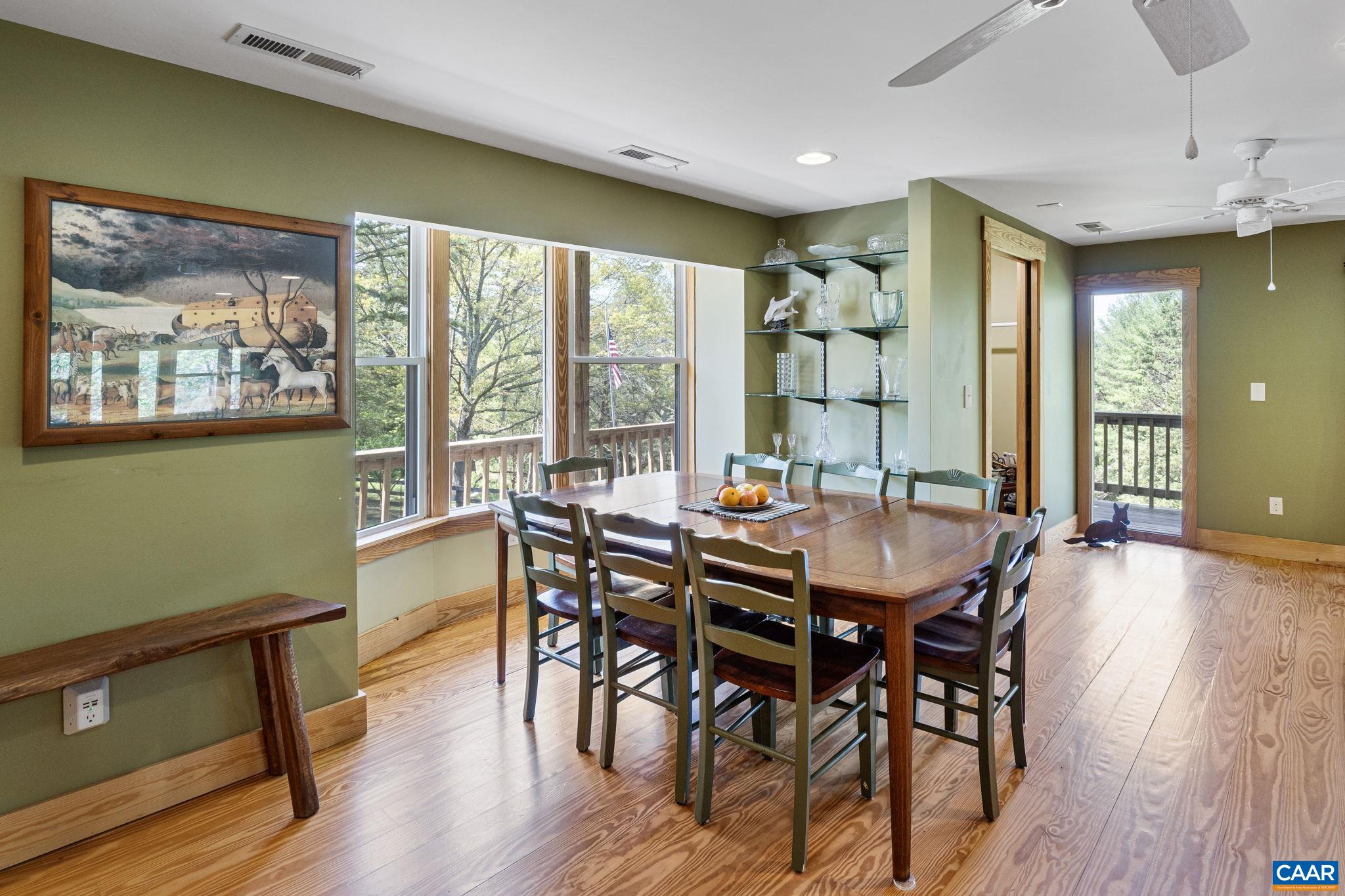 1407 CHAPMAN RD