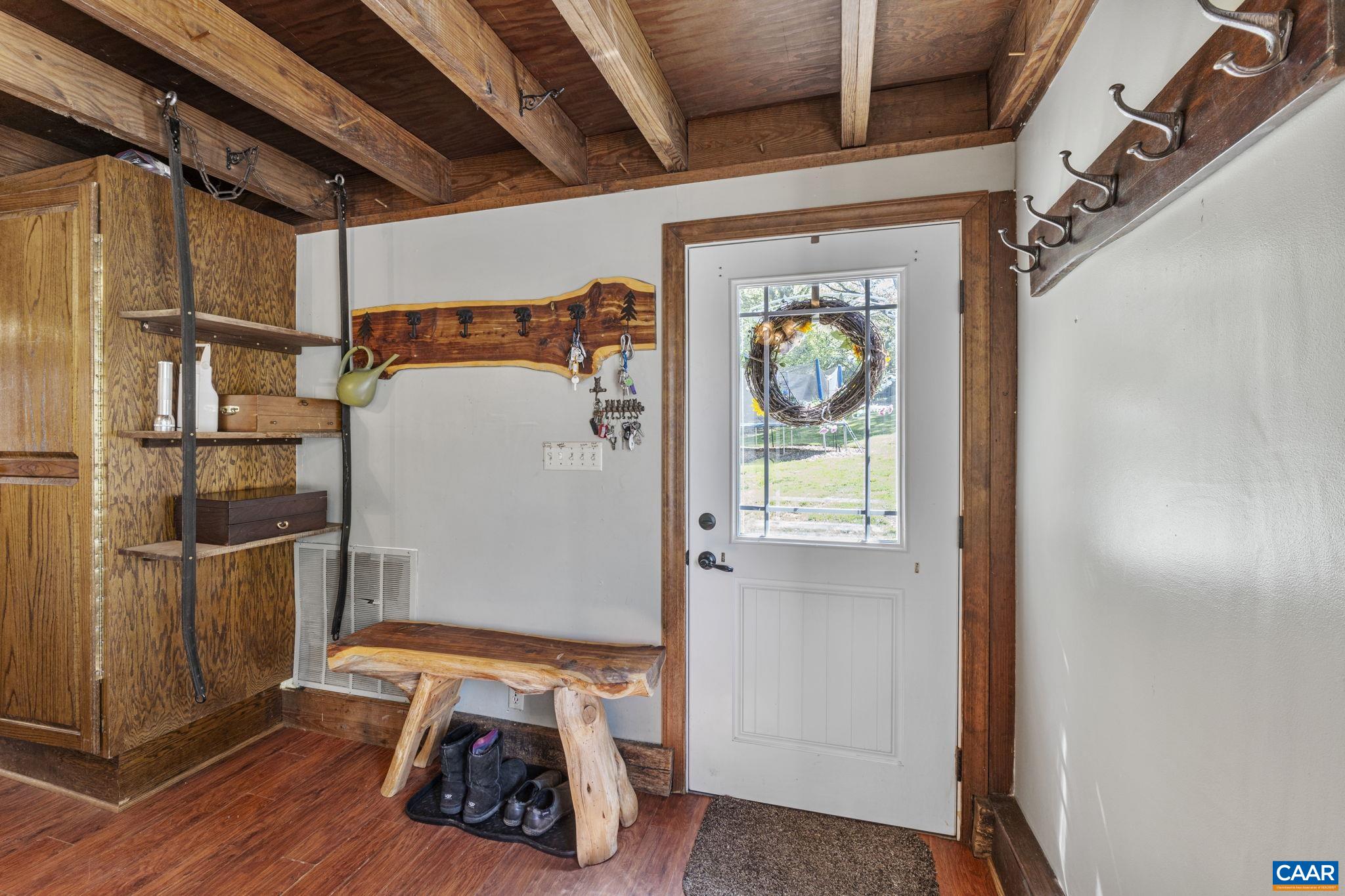 1407 CHAPMAN RD