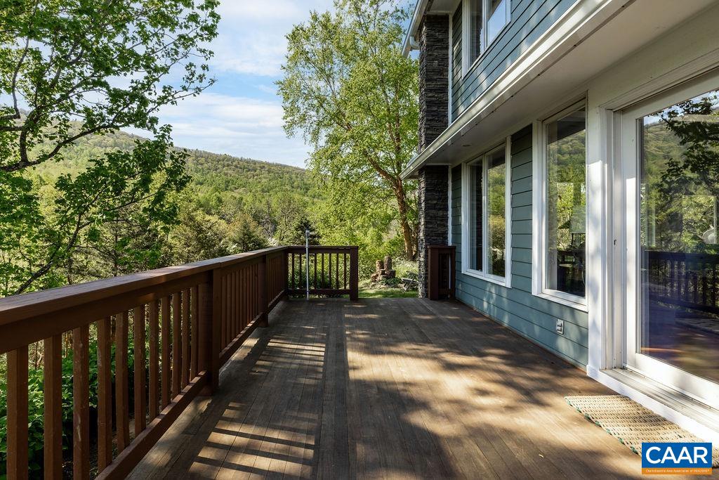 132 REEDS GAP RD