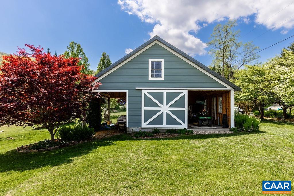 132 REEDS GAP RD