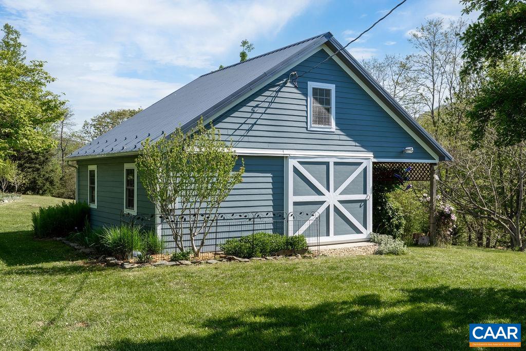 132 REEDS GAP RD
