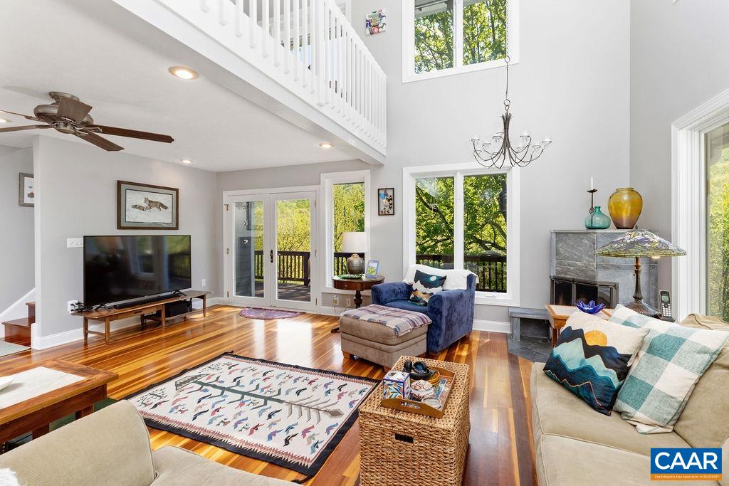 132 REEDS GAP RD