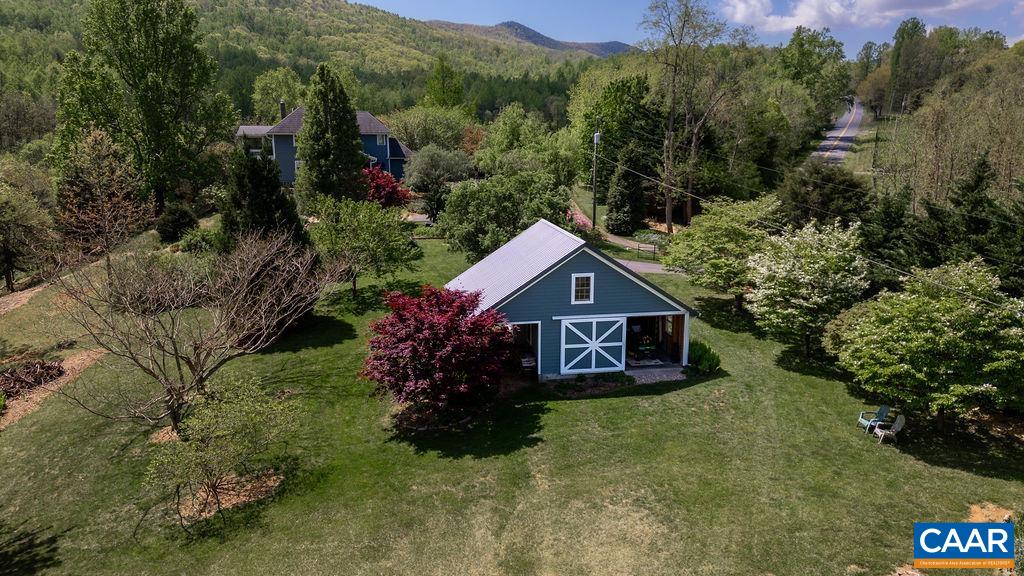 132 REEDS GAP RD