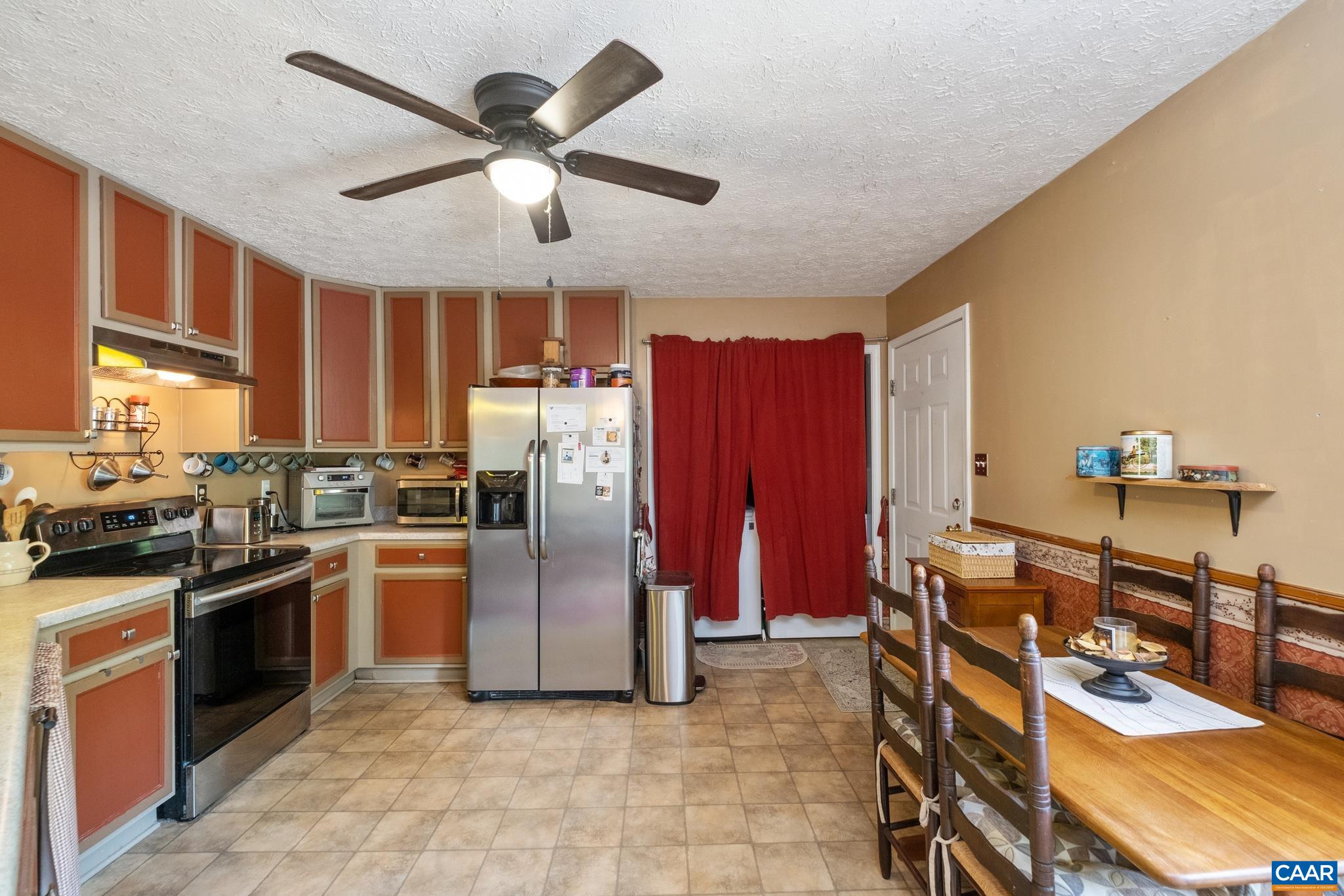 288 BLAND WADE LN