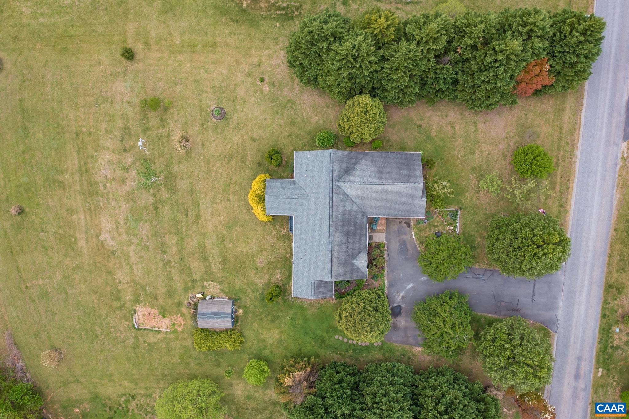 288 BLAND WADE LN