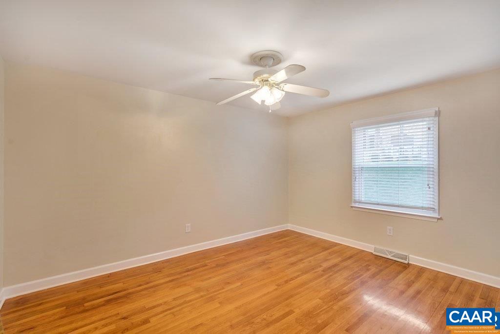 142 HESSIAN HILLS CIR Unit: 2