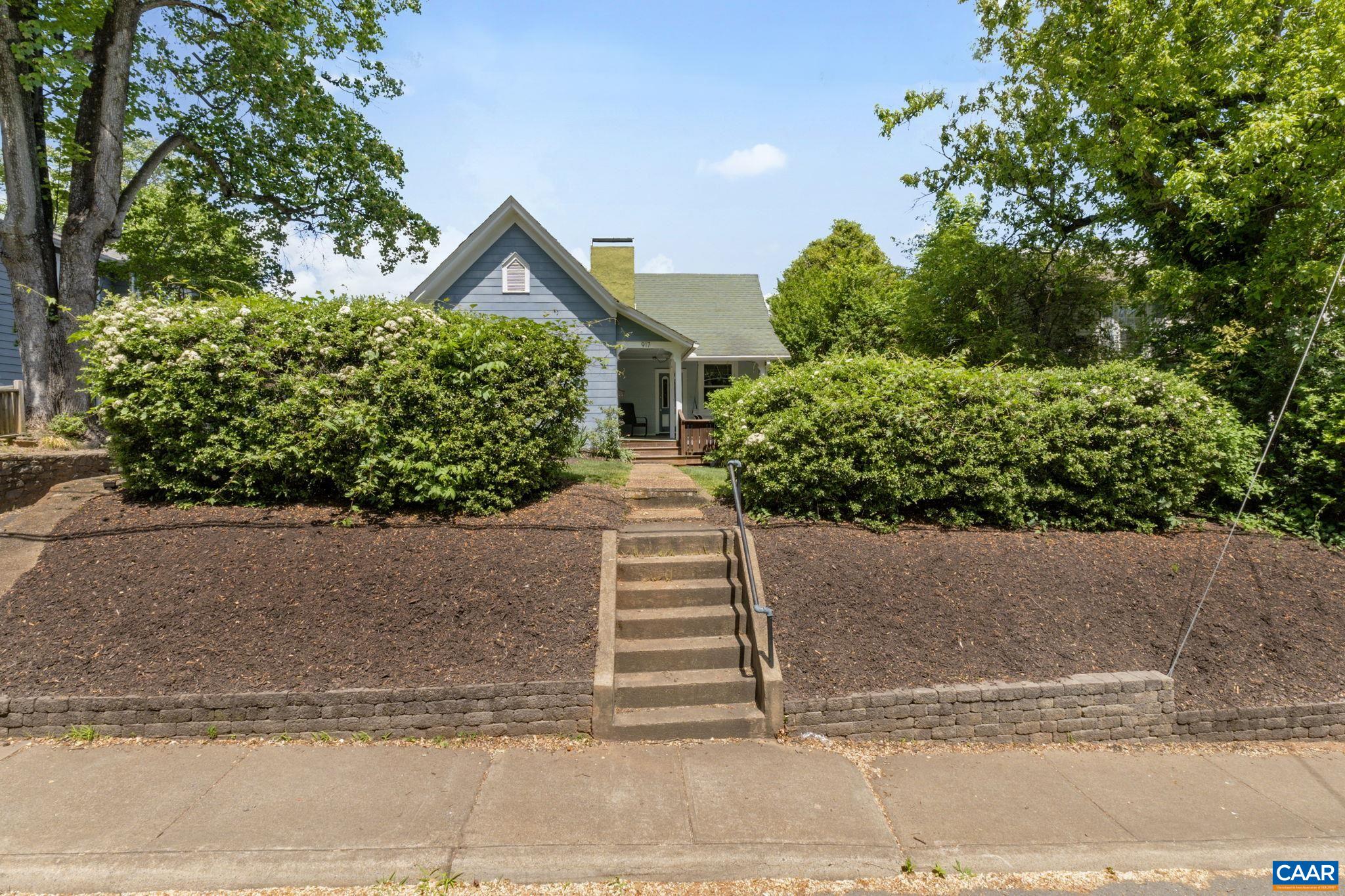 917 CHERRY AVE