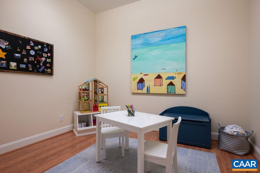 513 HALF MILE BRANCH RD